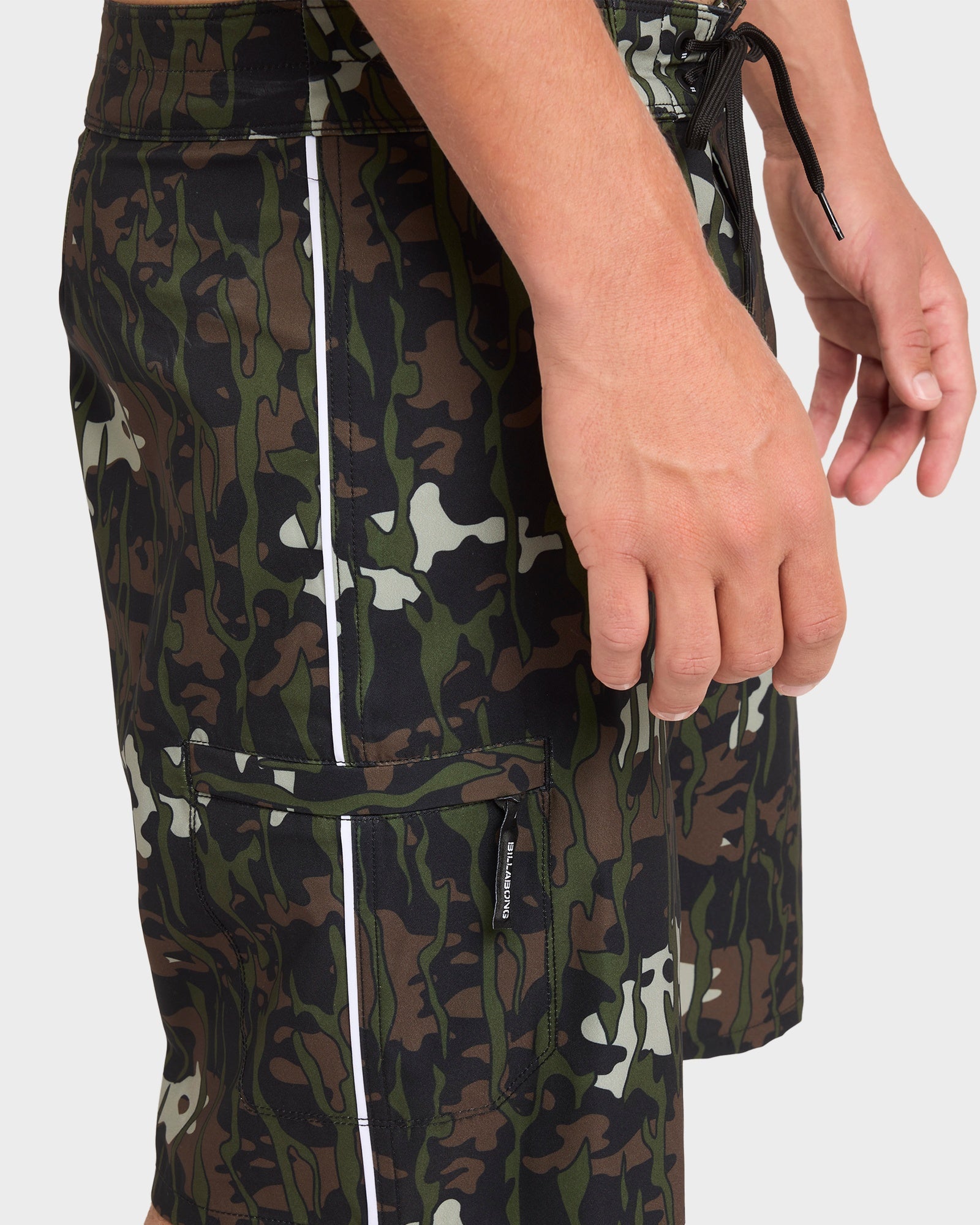 Mens Piped Pro 20" Boardshorts