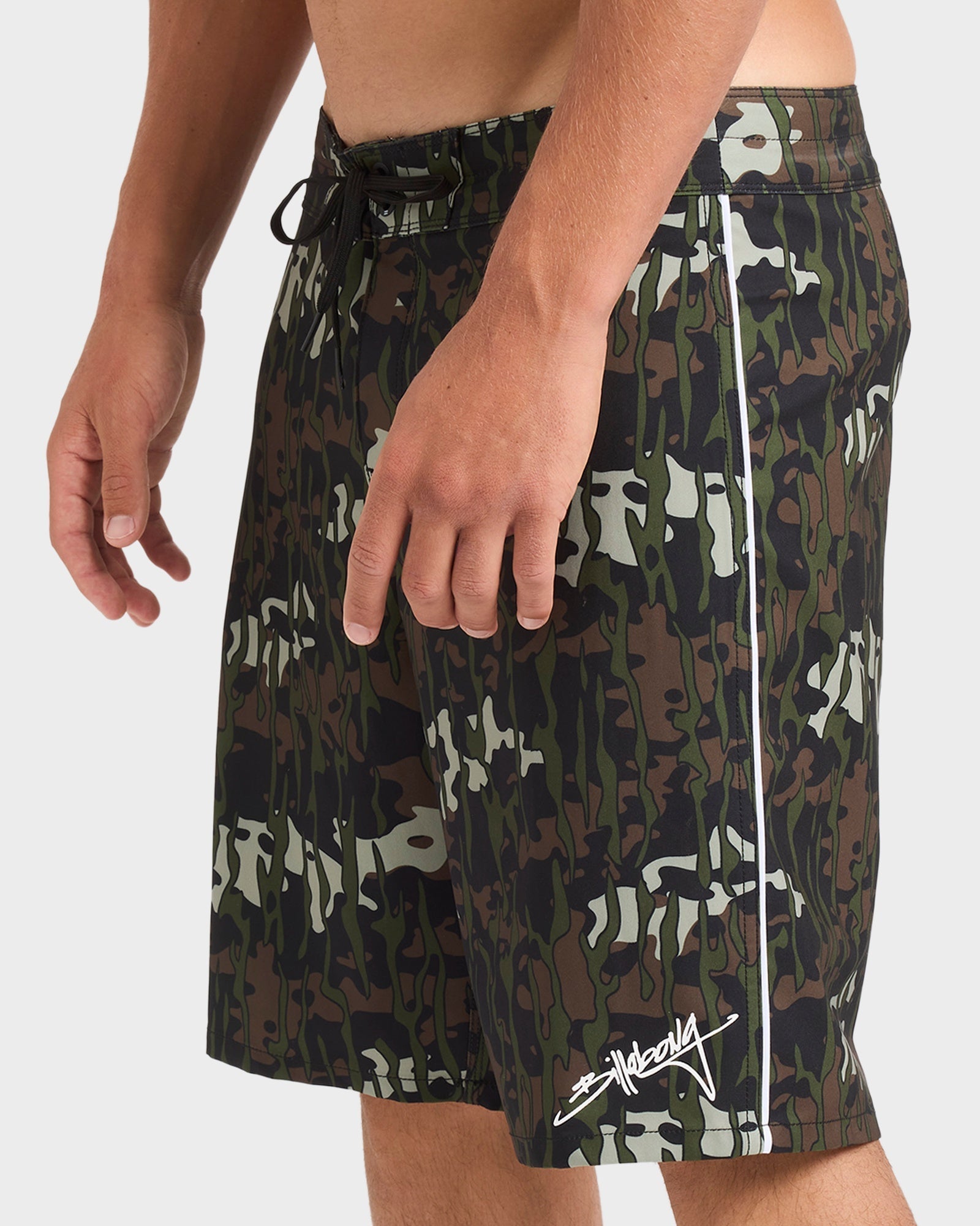 Mens Piped Pro 20" Boardshorts