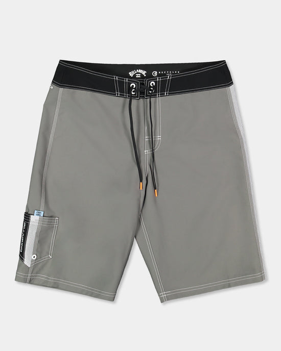Mens Spec 73 Pro 22" Boardshorts