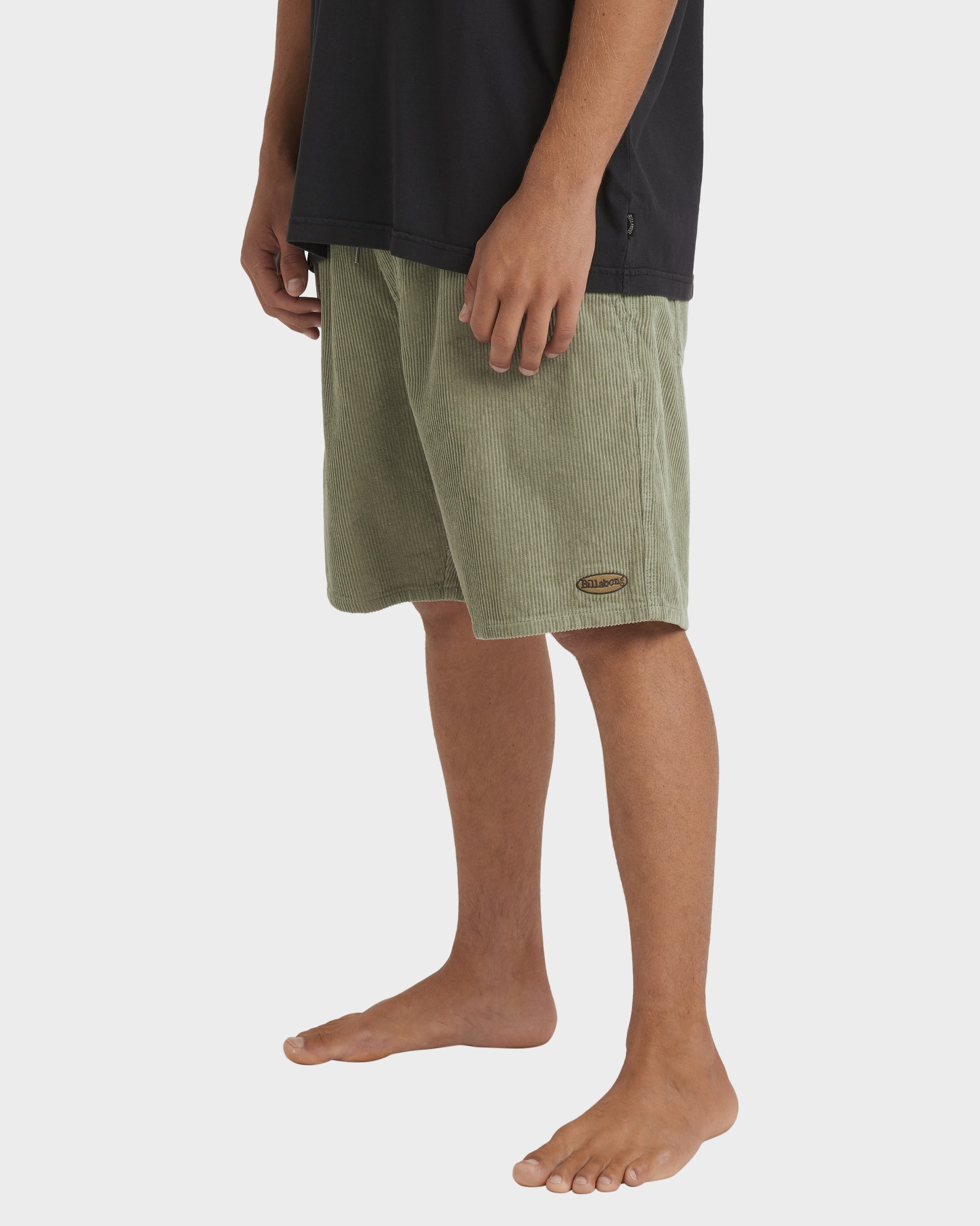 Mens Larry Corduroy 18" WalkShorts