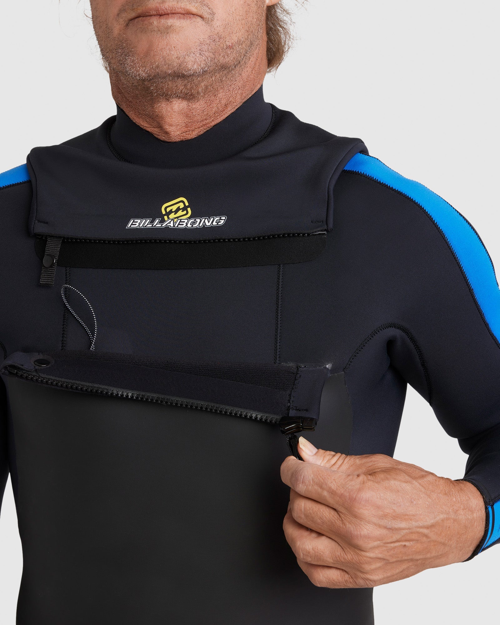 302 OSCILLATOR NATURAL CZ FULL