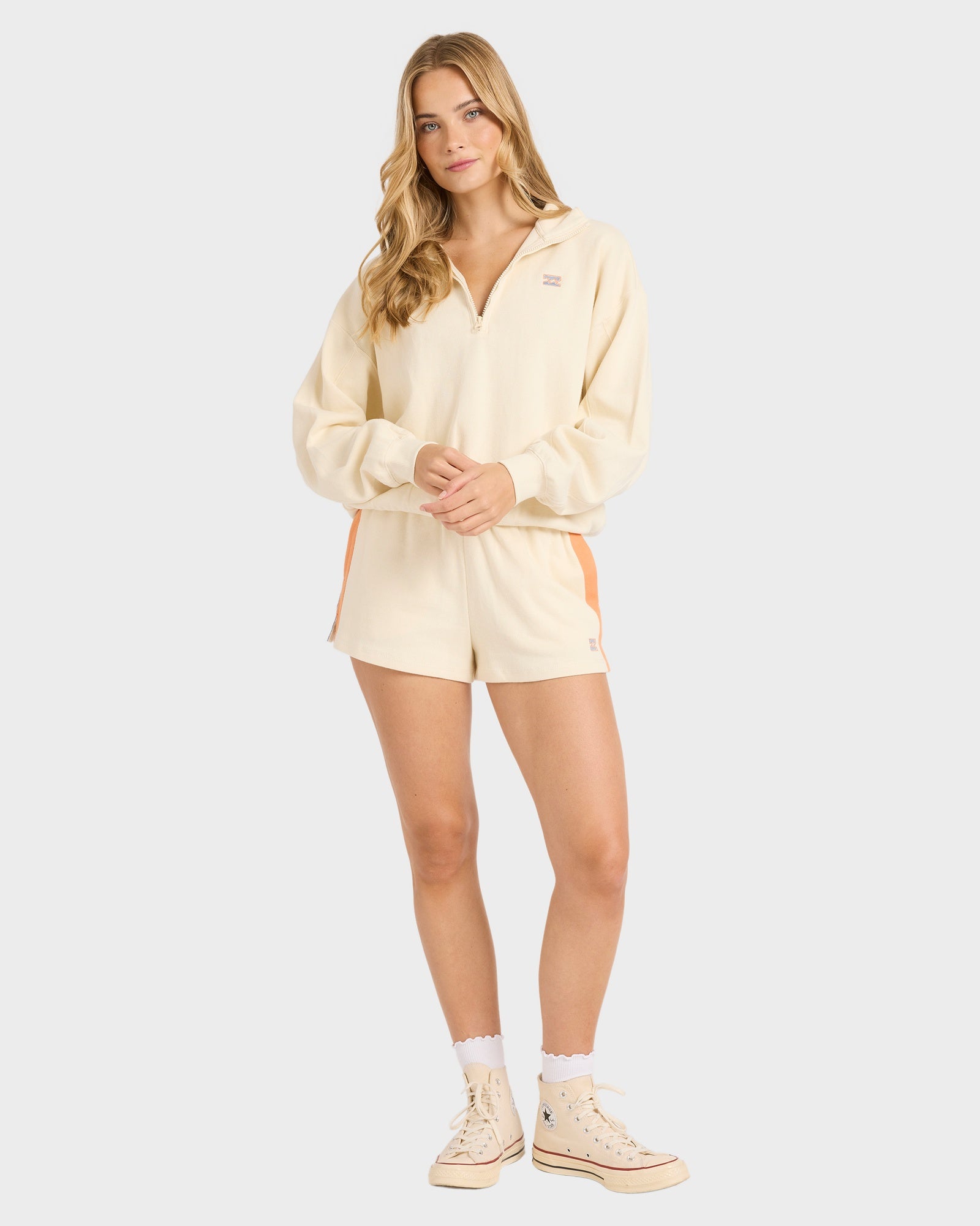 Womens Classic Feels Half Zip Pullover
