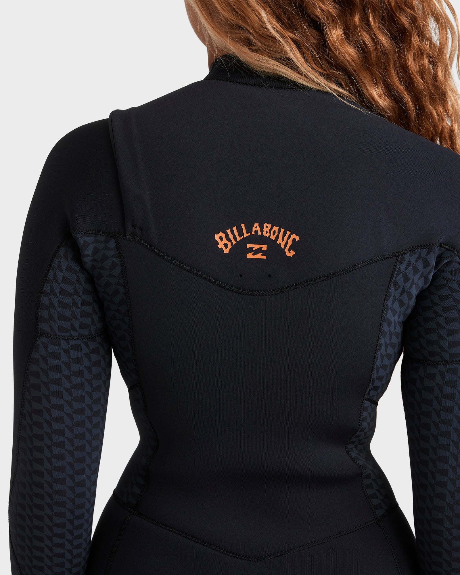 Womens 4/3mm Synergy Natural Chest Zip Steamer Wetsuit