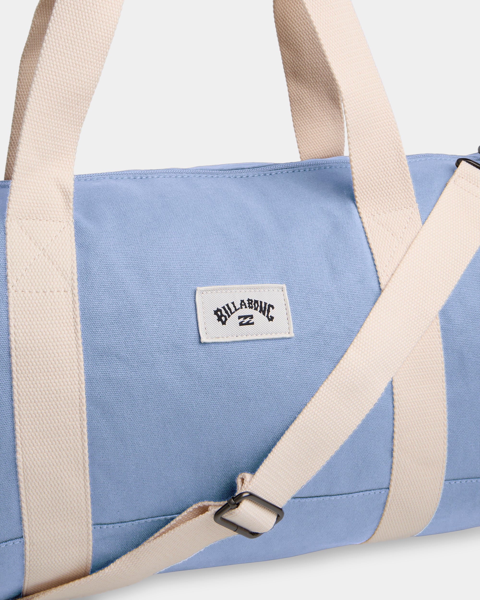 Womens Demand Duffle Bag