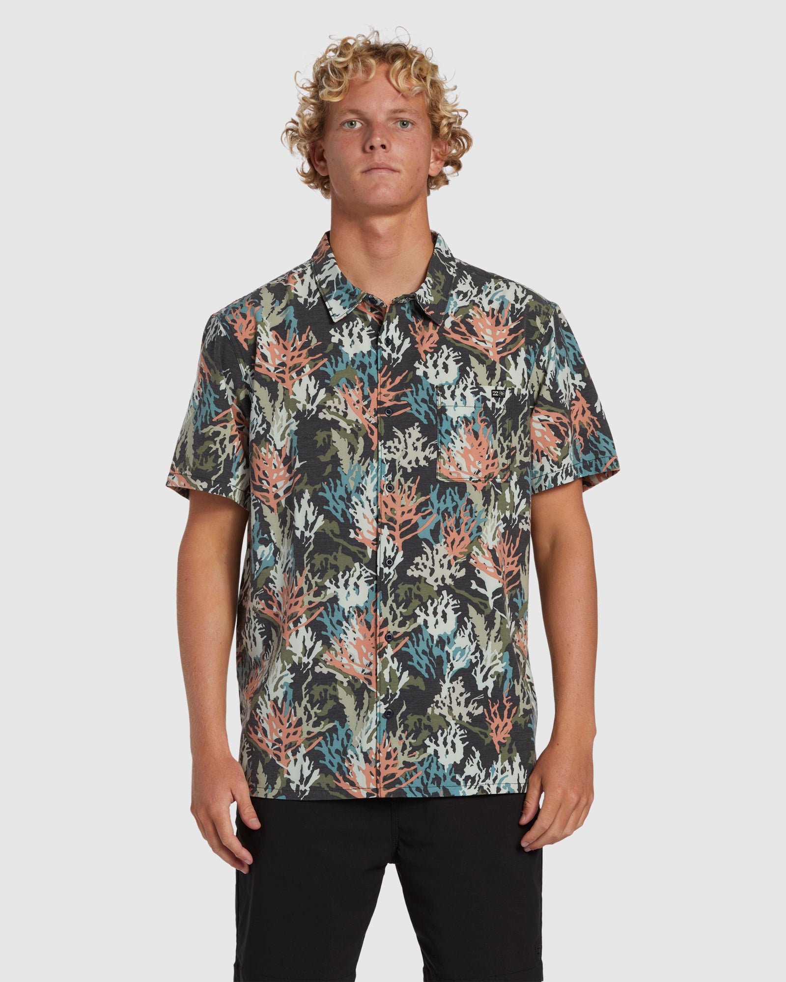 Mens Coral Gardeners Surftrek Shirt