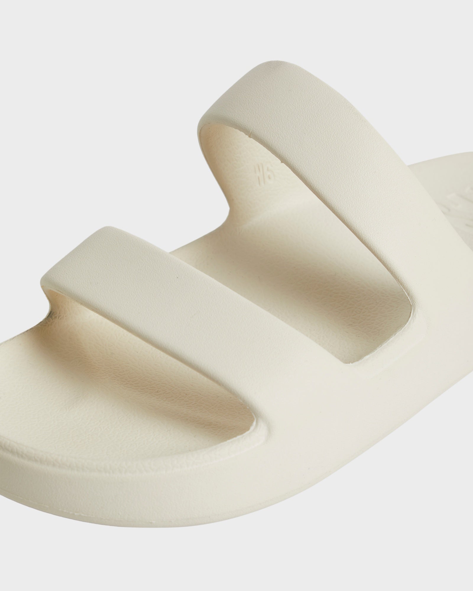 Girls 6-14 Malibu Recovery Sandals