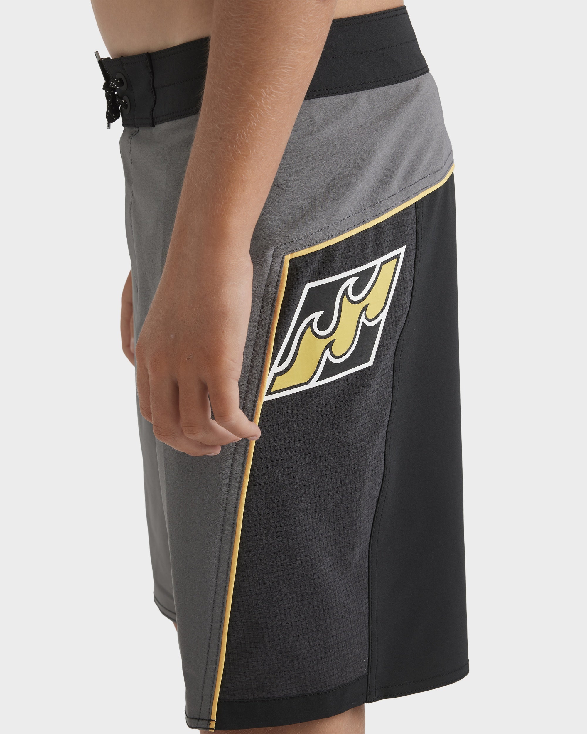 Boys 8-16 Straddie Pro 21" Boardshorts