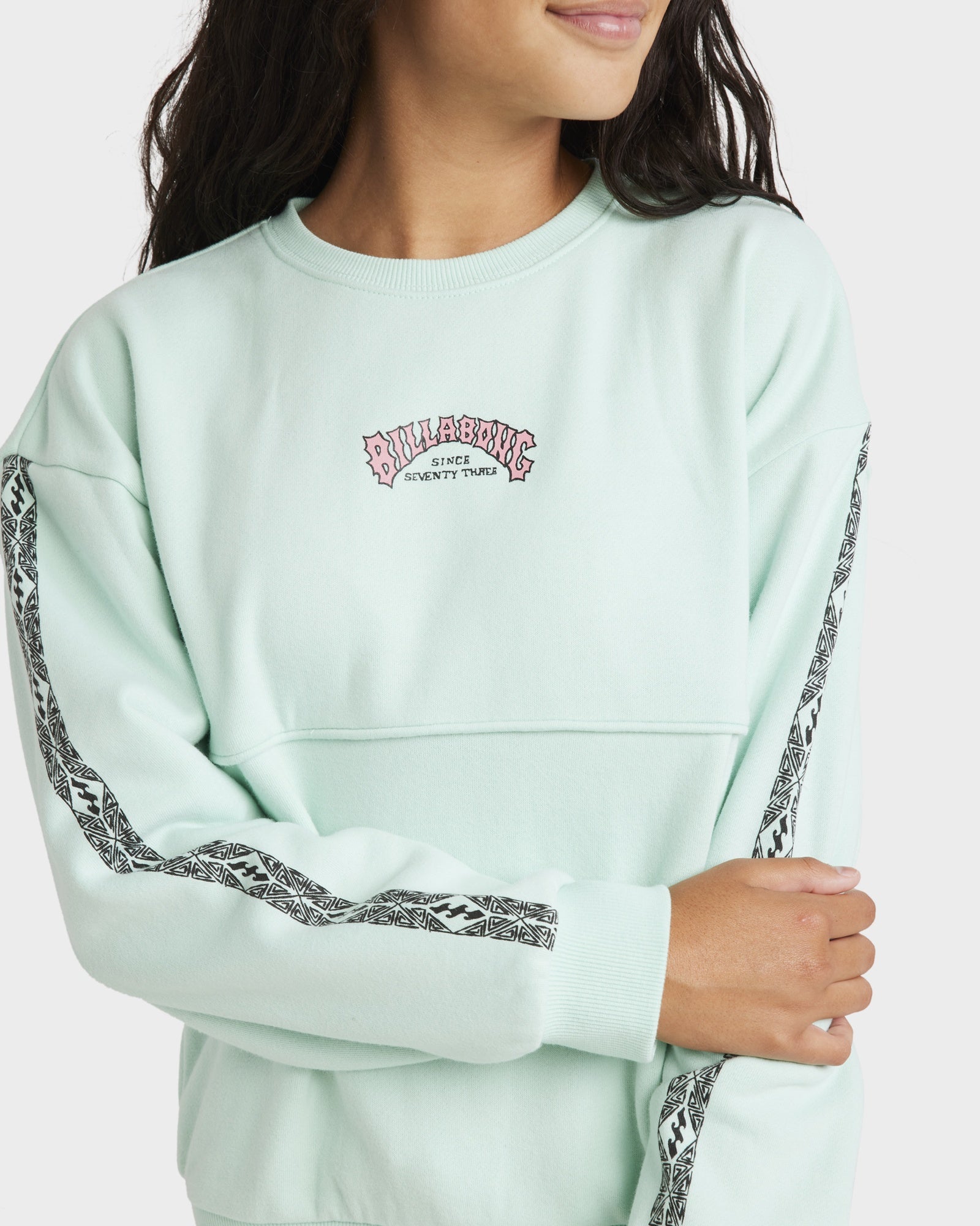 Girls 6-14 Wave Of The Day Crew Neck