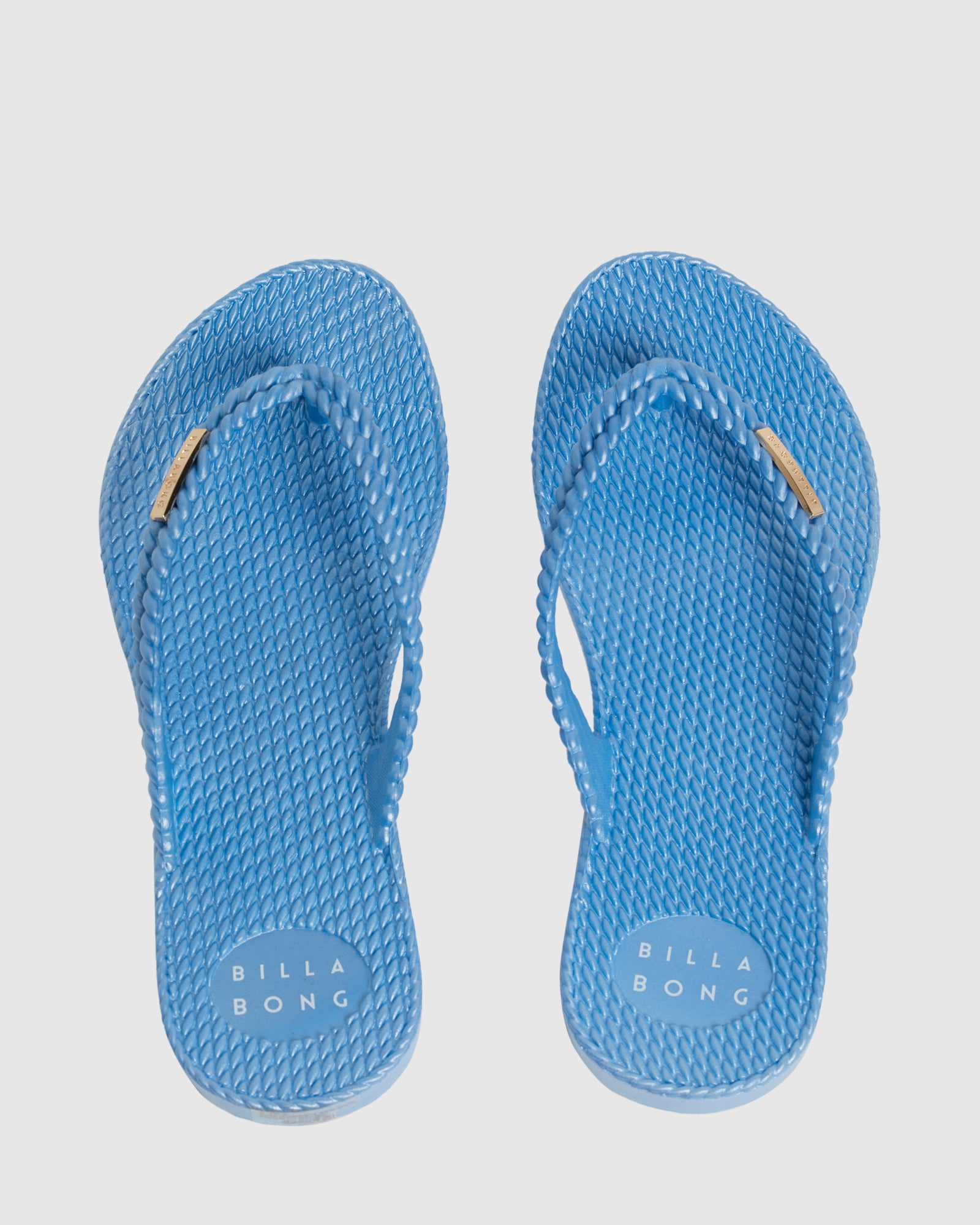 Womens Kick Back Metallic Thongs