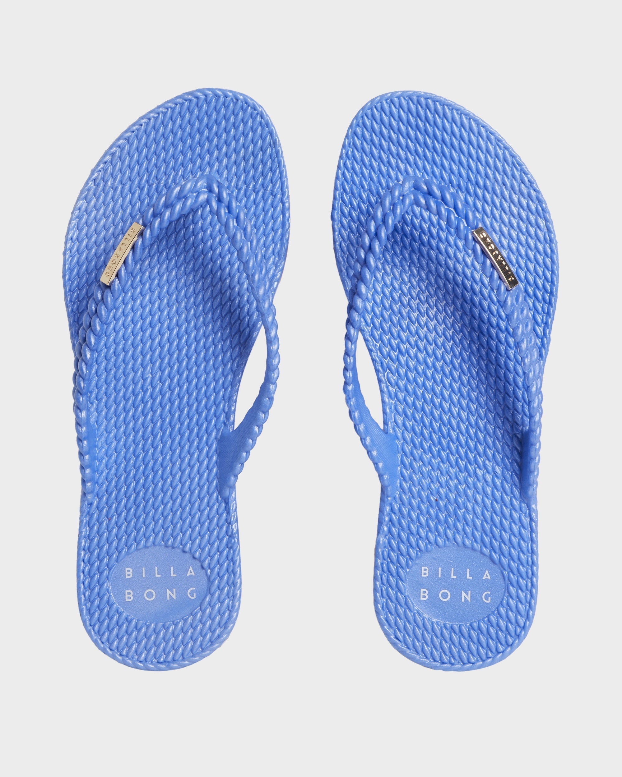 Womens Kick Back Metallic Thongs