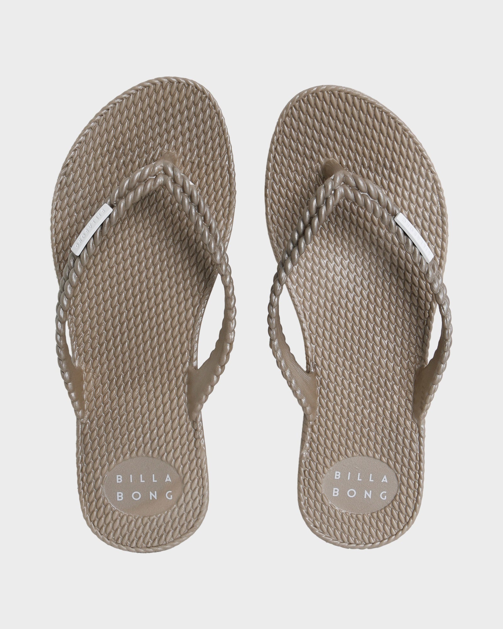 Womens Kick Back Metallic Thongs