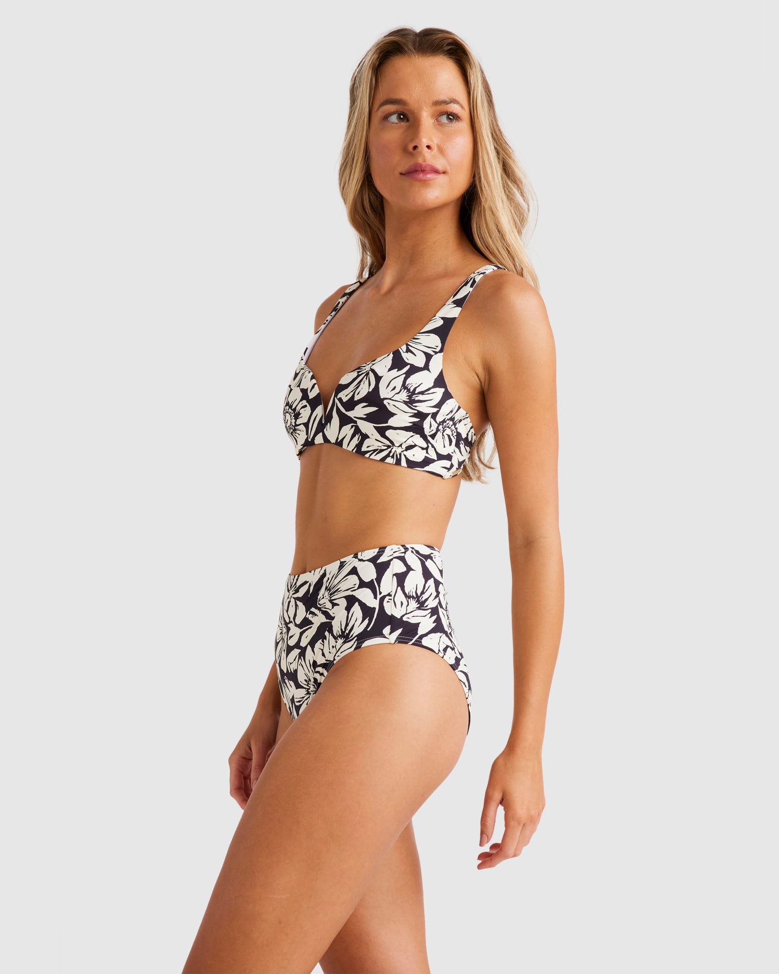 Womens Hi Times Dion D/DD Bralette Bikini Top