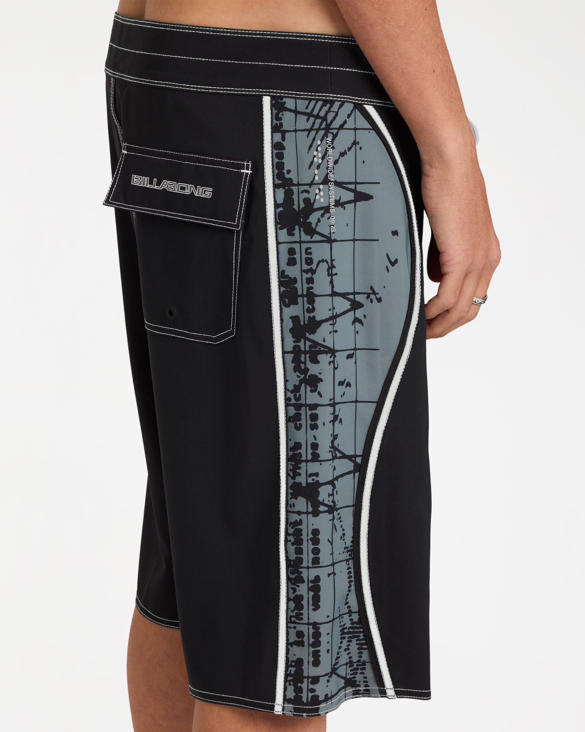 ubybs00218_billabong_blk_dtl1