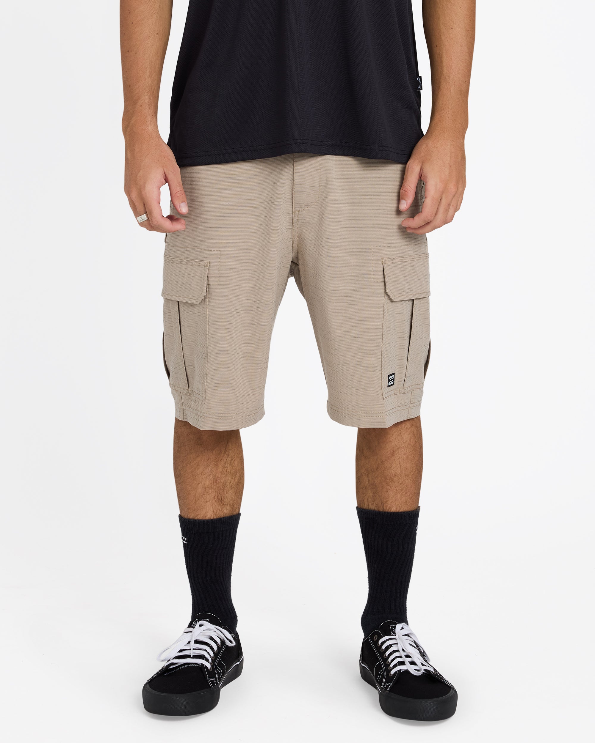 ubyws00108_billabong_kha_frt1