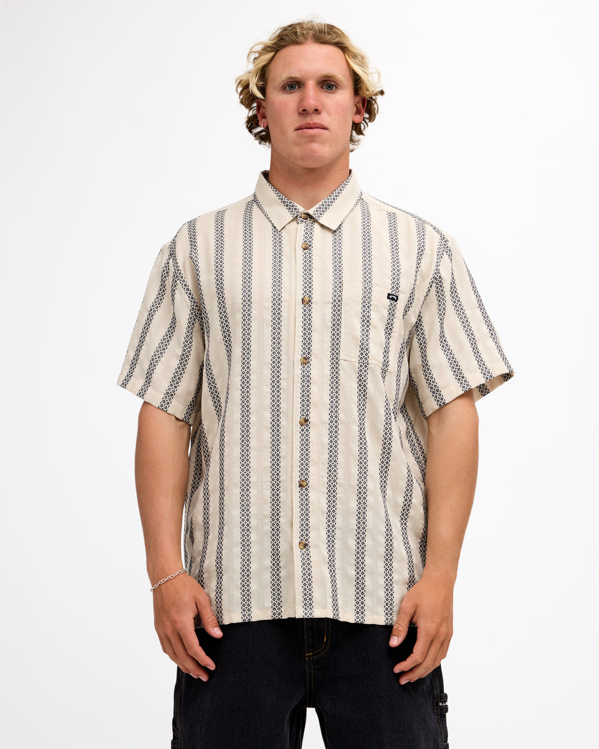 ubywt00175_billabong_oat_frt1