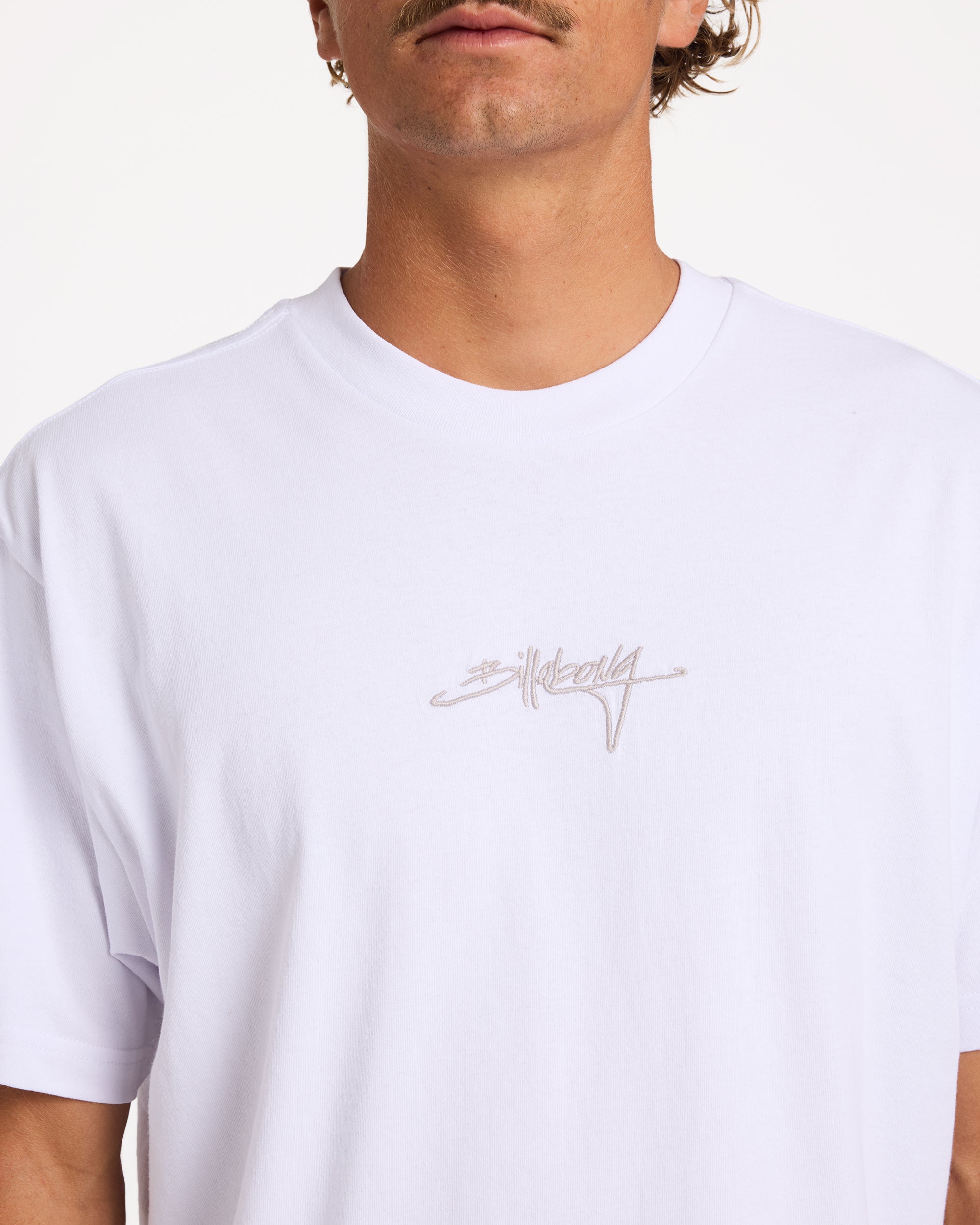 ubyzt00831_billabong_wht_dtl1