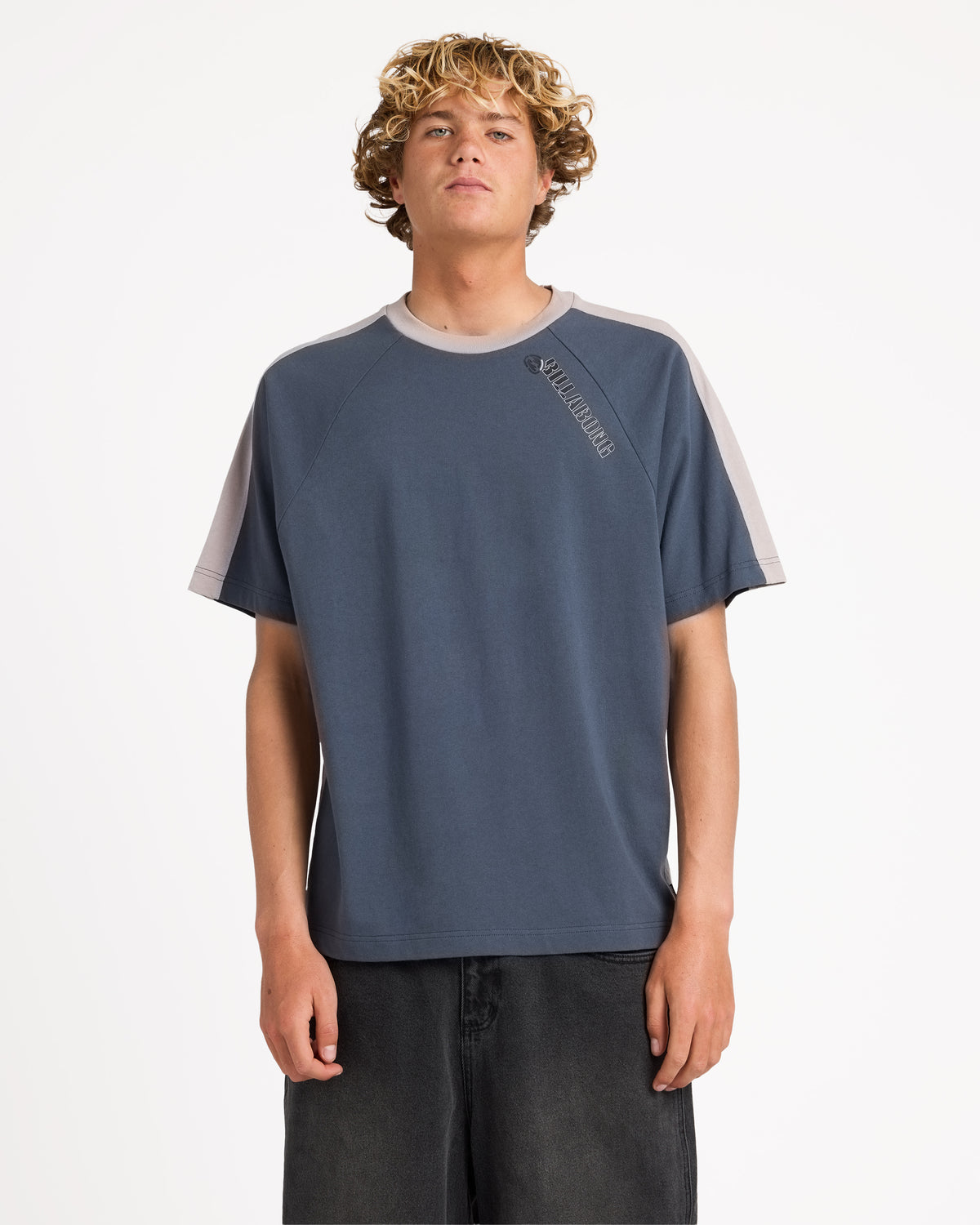 ubyzt00872_billabong_krq0_frt1