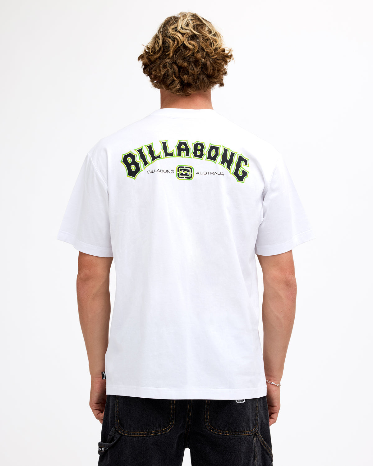 ubyzt00936_billabong_wht_bck1