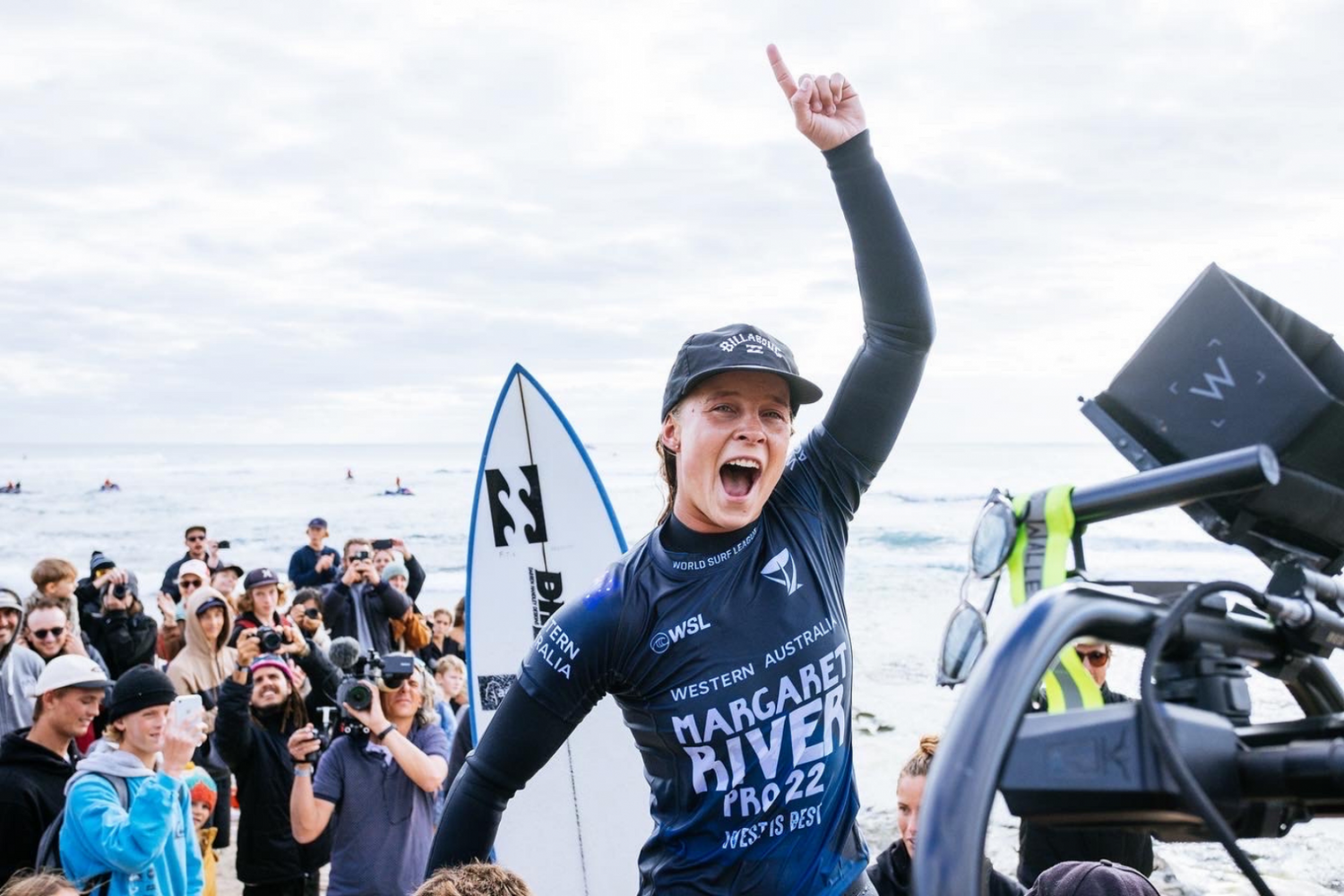 ISABELLA NICHOLS TAKES HOME MARGARET RIVER PRO WIN