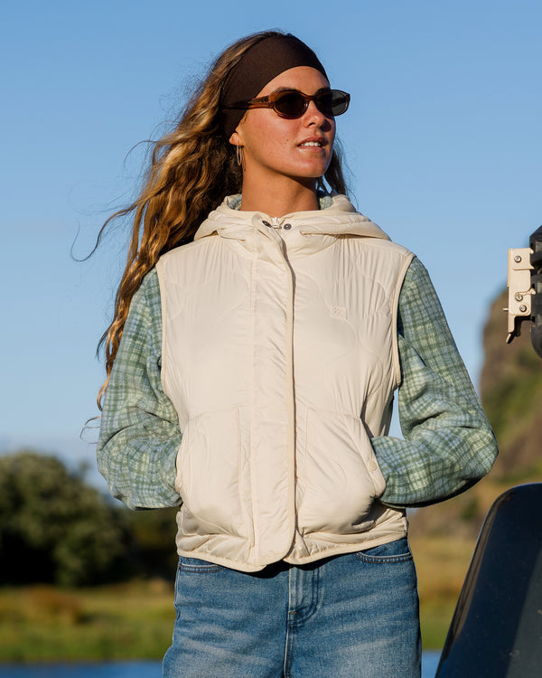 Womens Cliffs Quilted Lightweight Vest