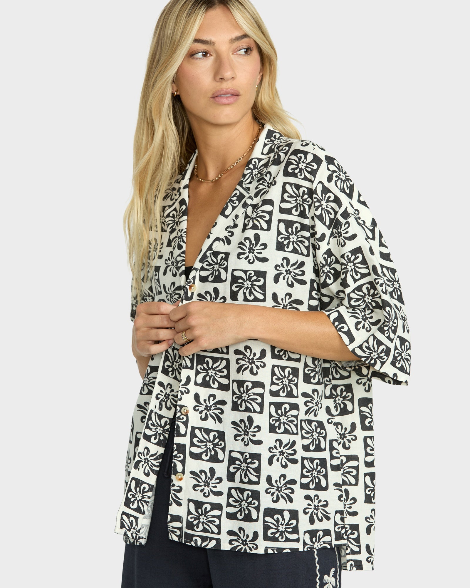 Womens Beach Side Shirt