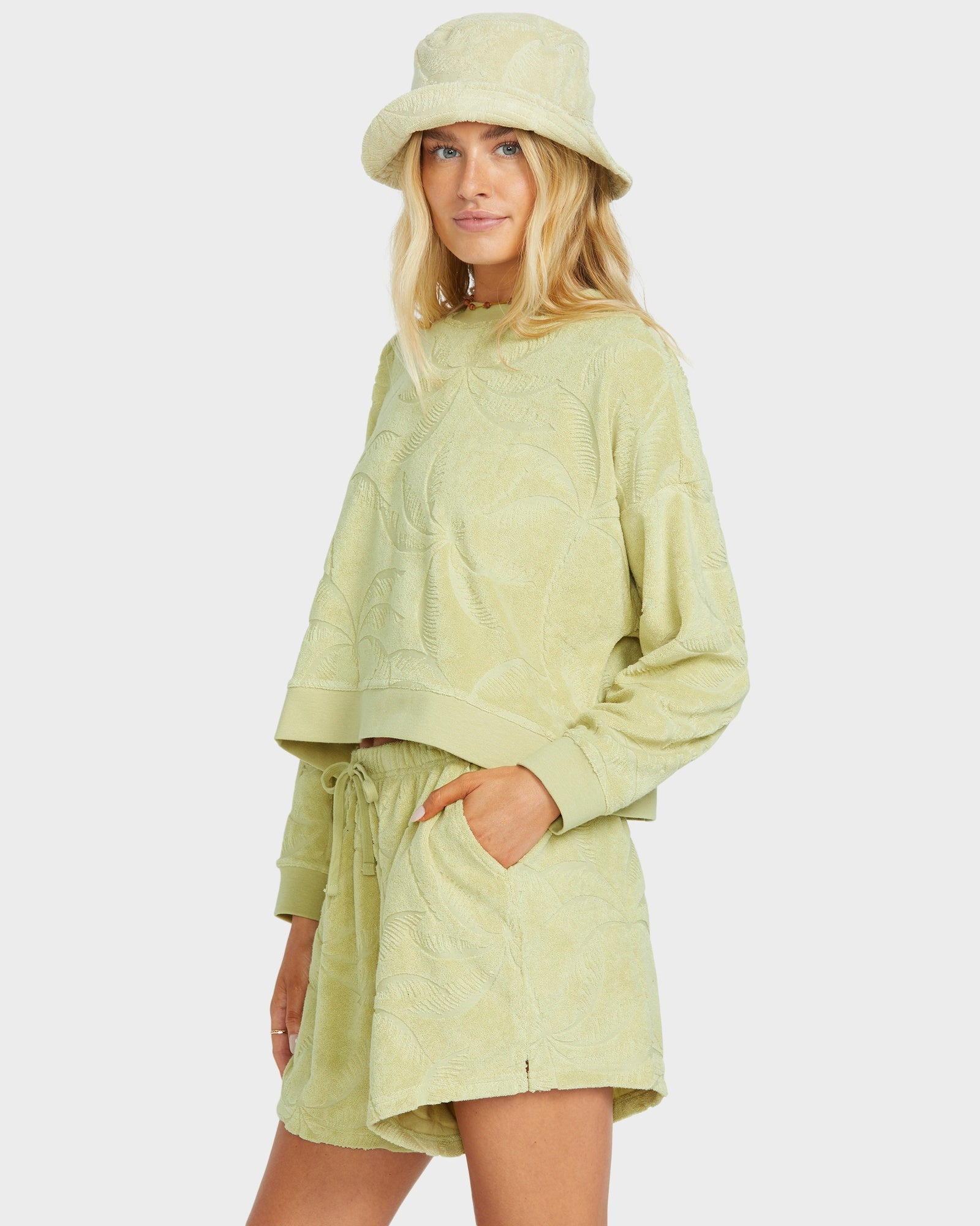 Womens Sun Tempo Elastic Waist Shorts