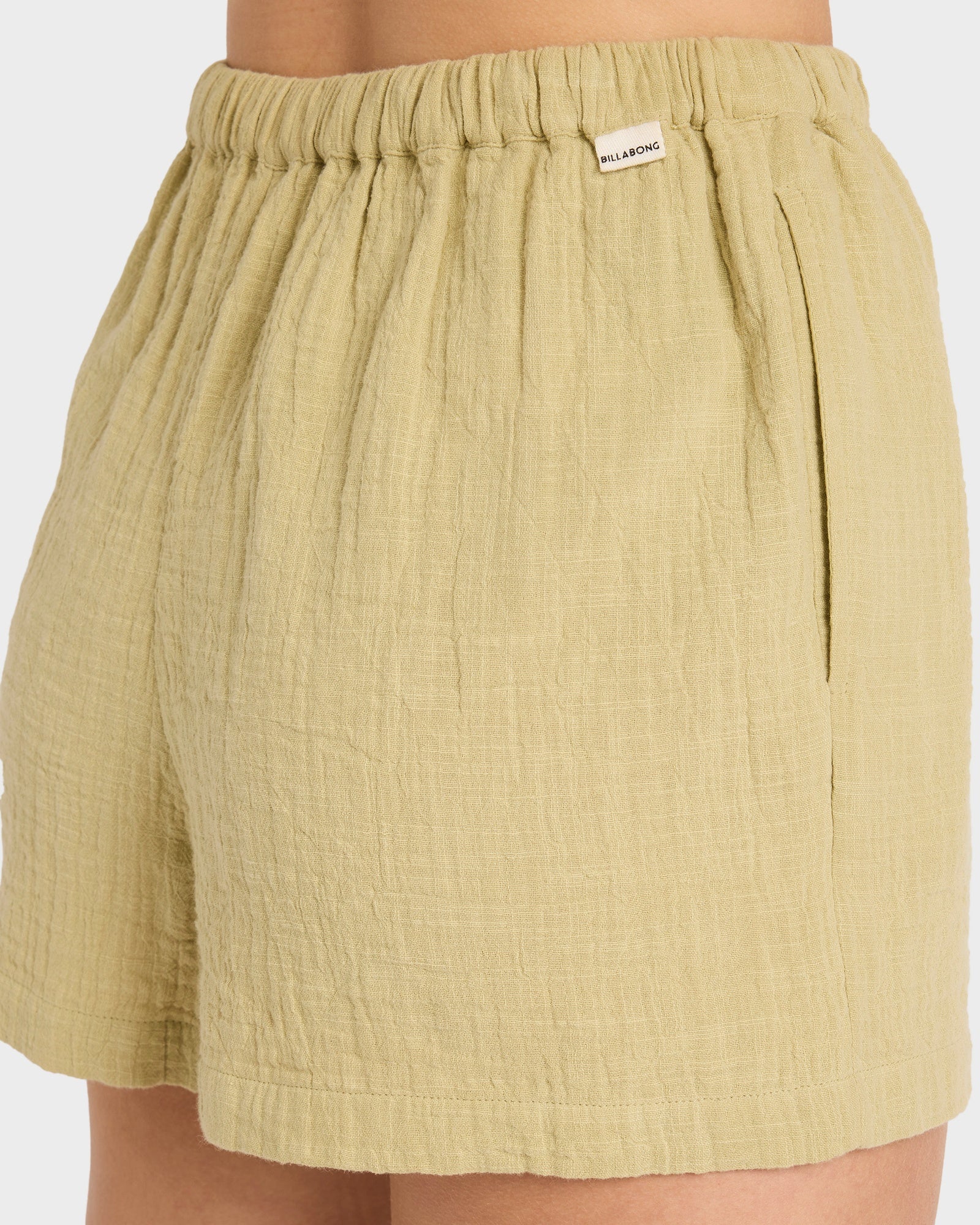 Womens Wanderer Elastic Waist Shorts