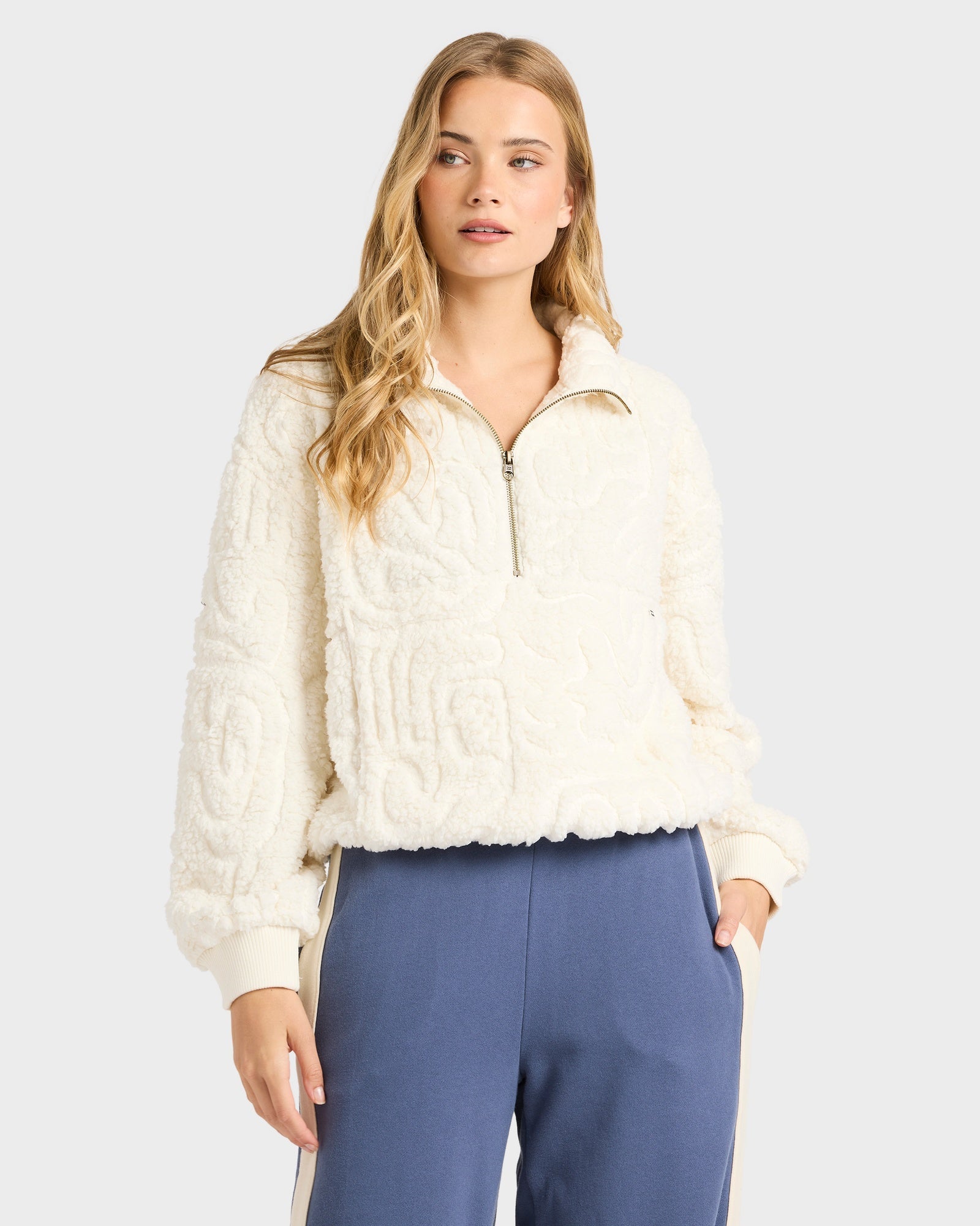 Womens Le Love Half Zip Pullover – Billabong AU