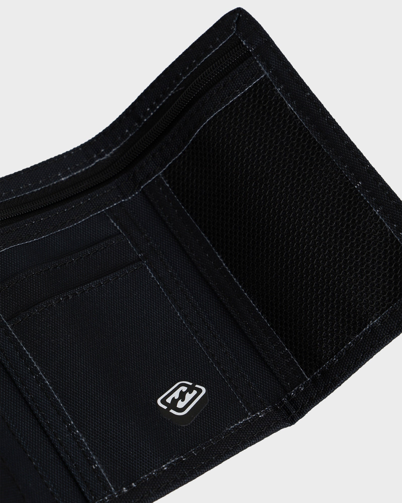 Mens Atom Wallet