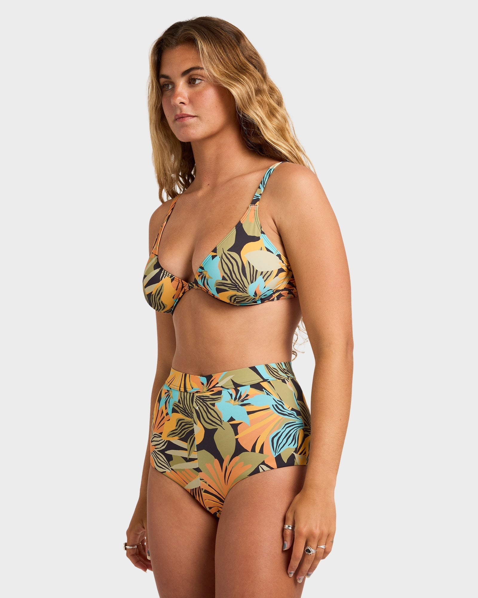 Womens Des Tropiques Reese D/DD Underwire Bikini Top