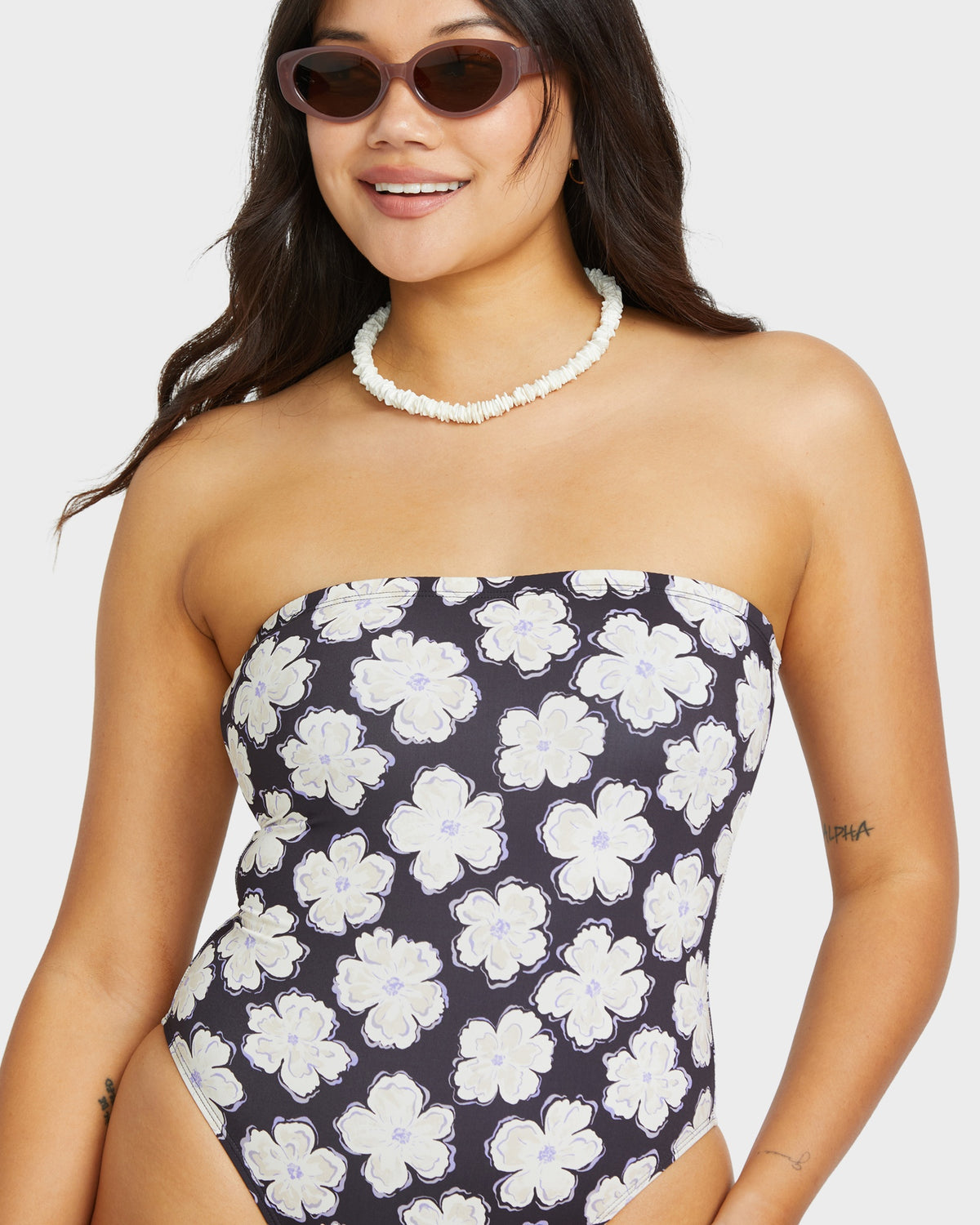 Billabong Womens What A Babe Tully One Piece Swimsuit (Black Pebble)