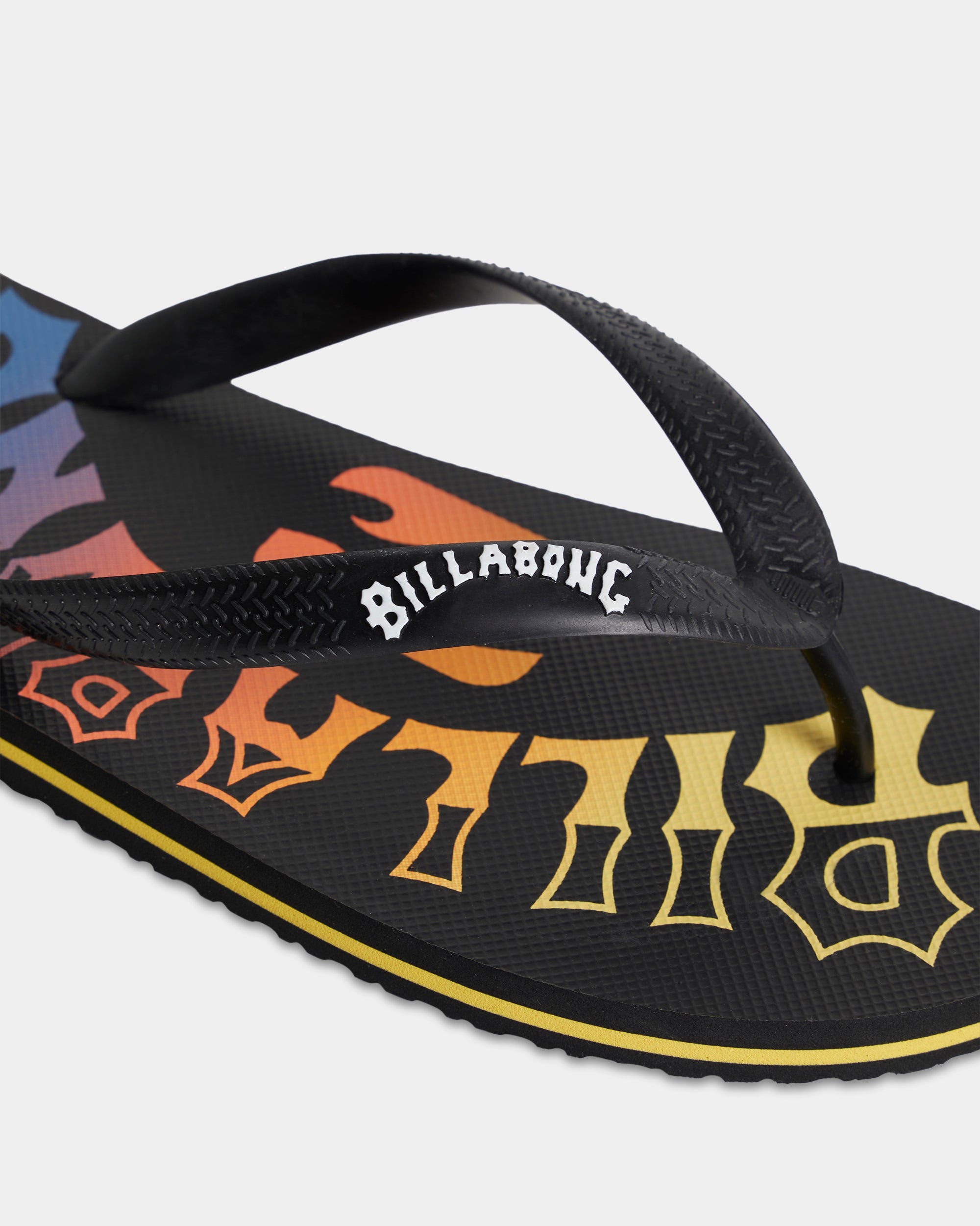 Boys 8-16 Tides Thongs