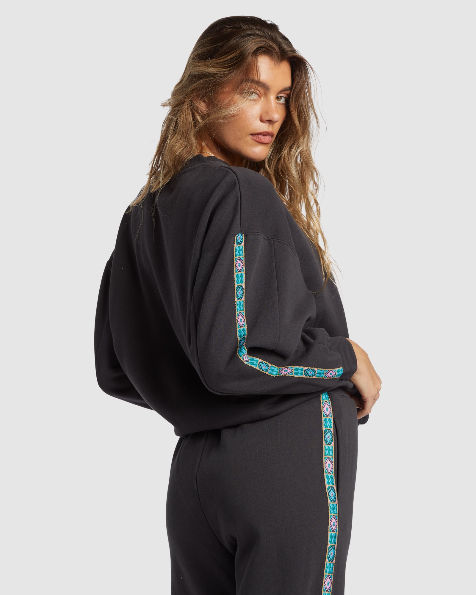 Womens Swipe Right Kendal Crew Neck