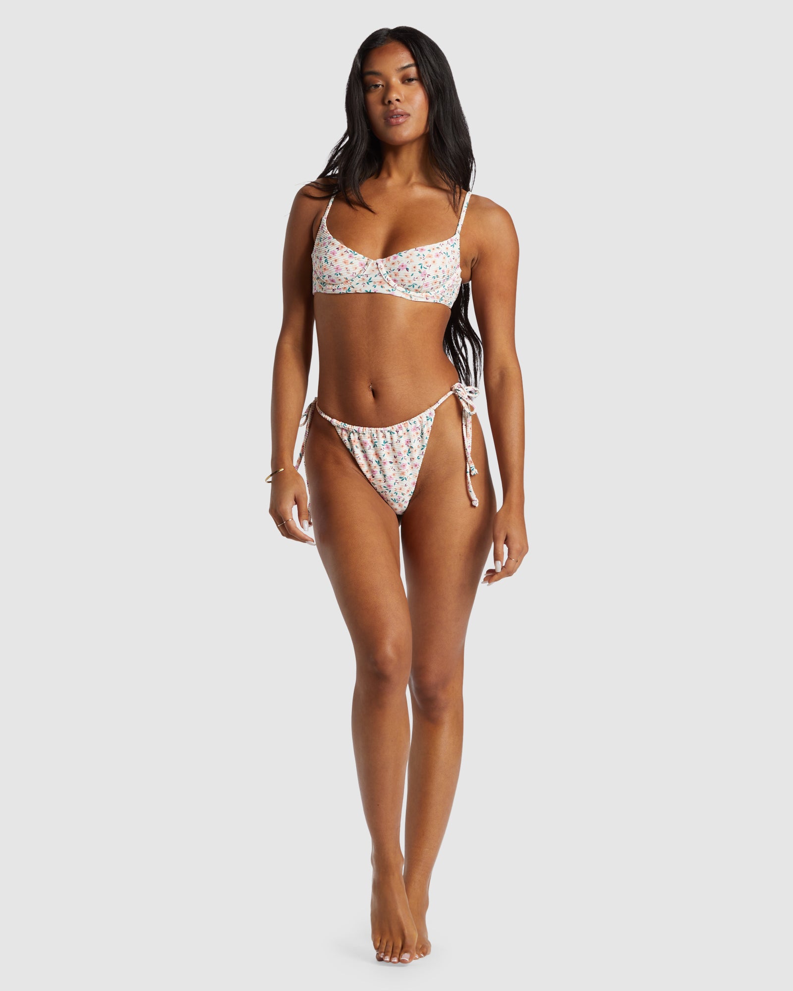 Womens Stuck On You Tanlines Helena Underwire Bikini Top