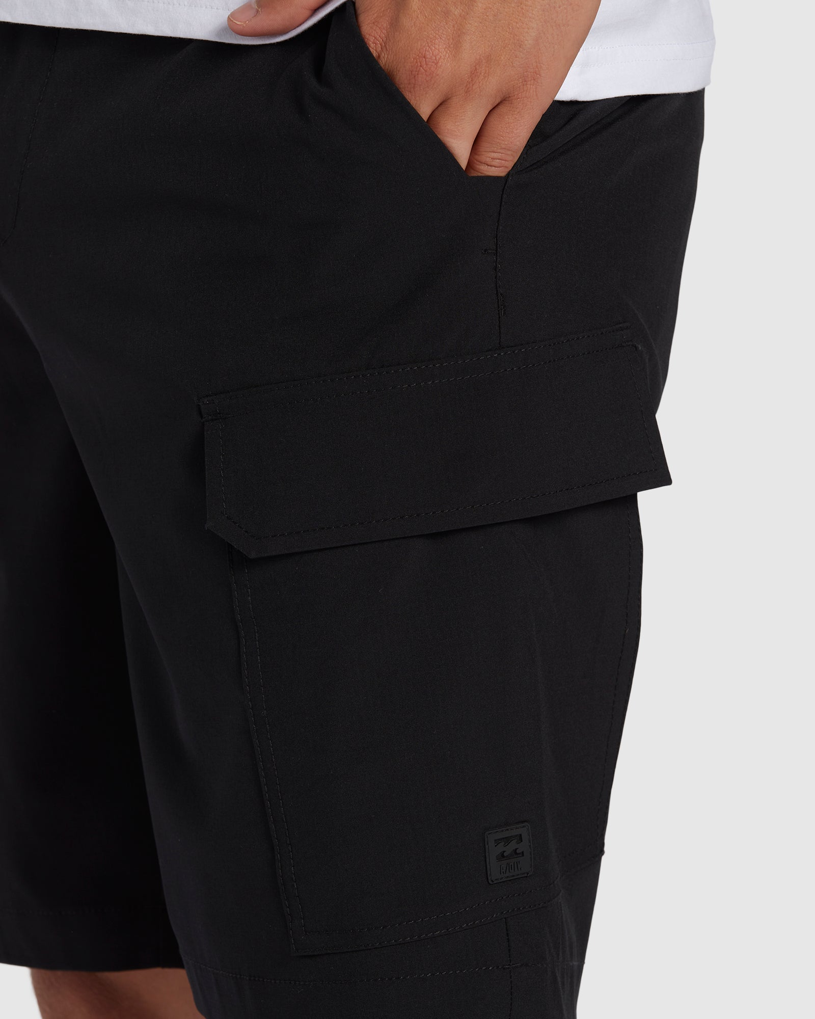 Mens Surftrek Transport Cargo 19" Shorts