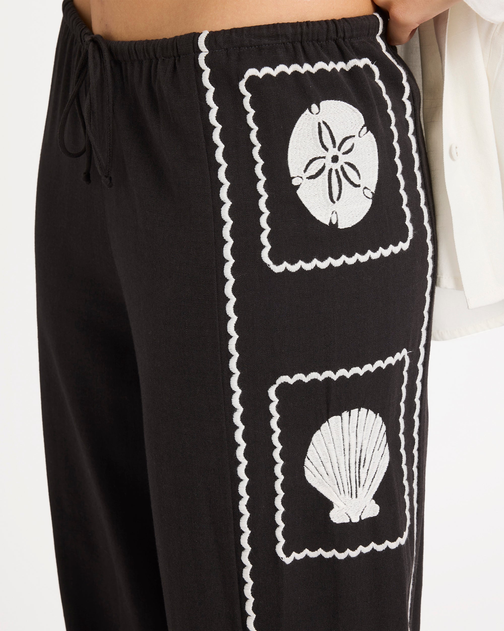 Womens Sea Side Dreamer Elastic Waist Pants