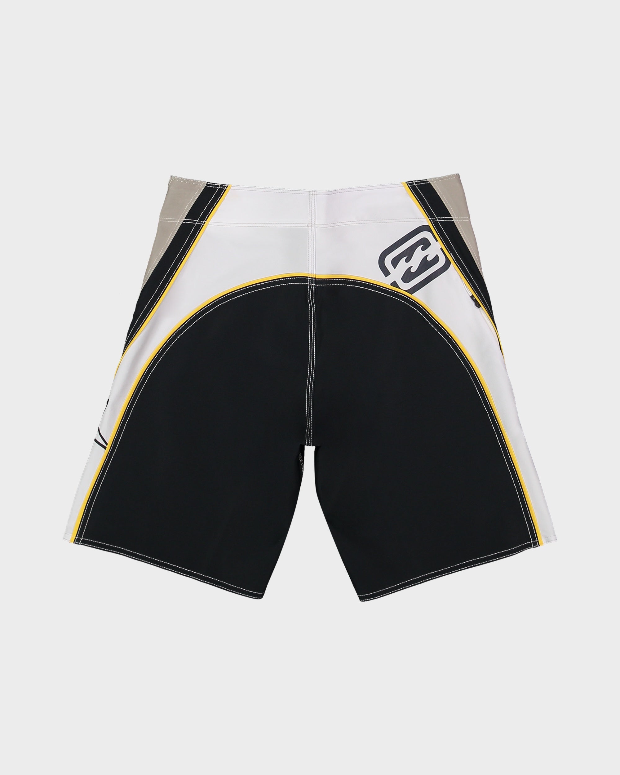 Boys 8-16 Fluid 2K 18" Boardshorts