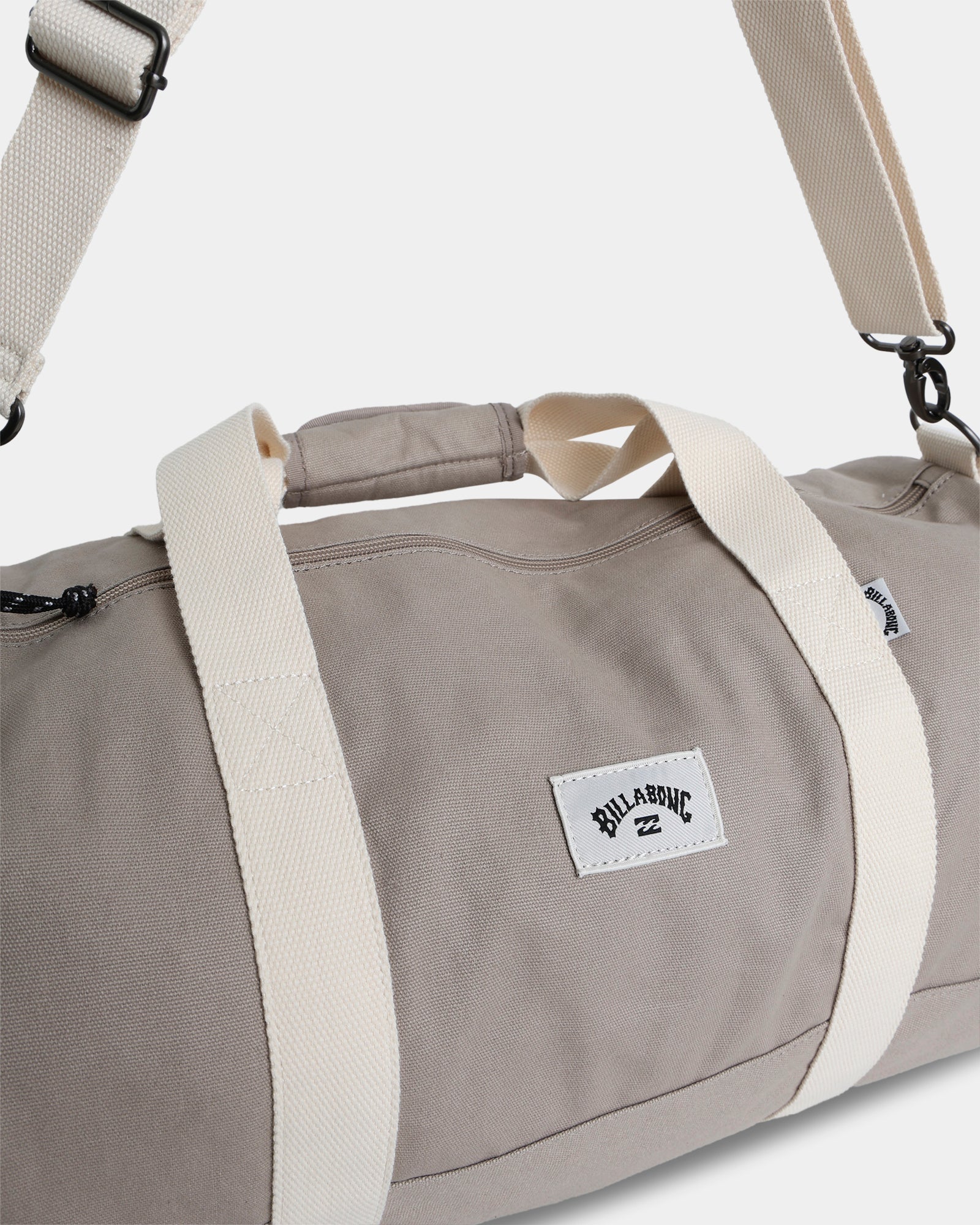 Womens Demand Duffle Bag