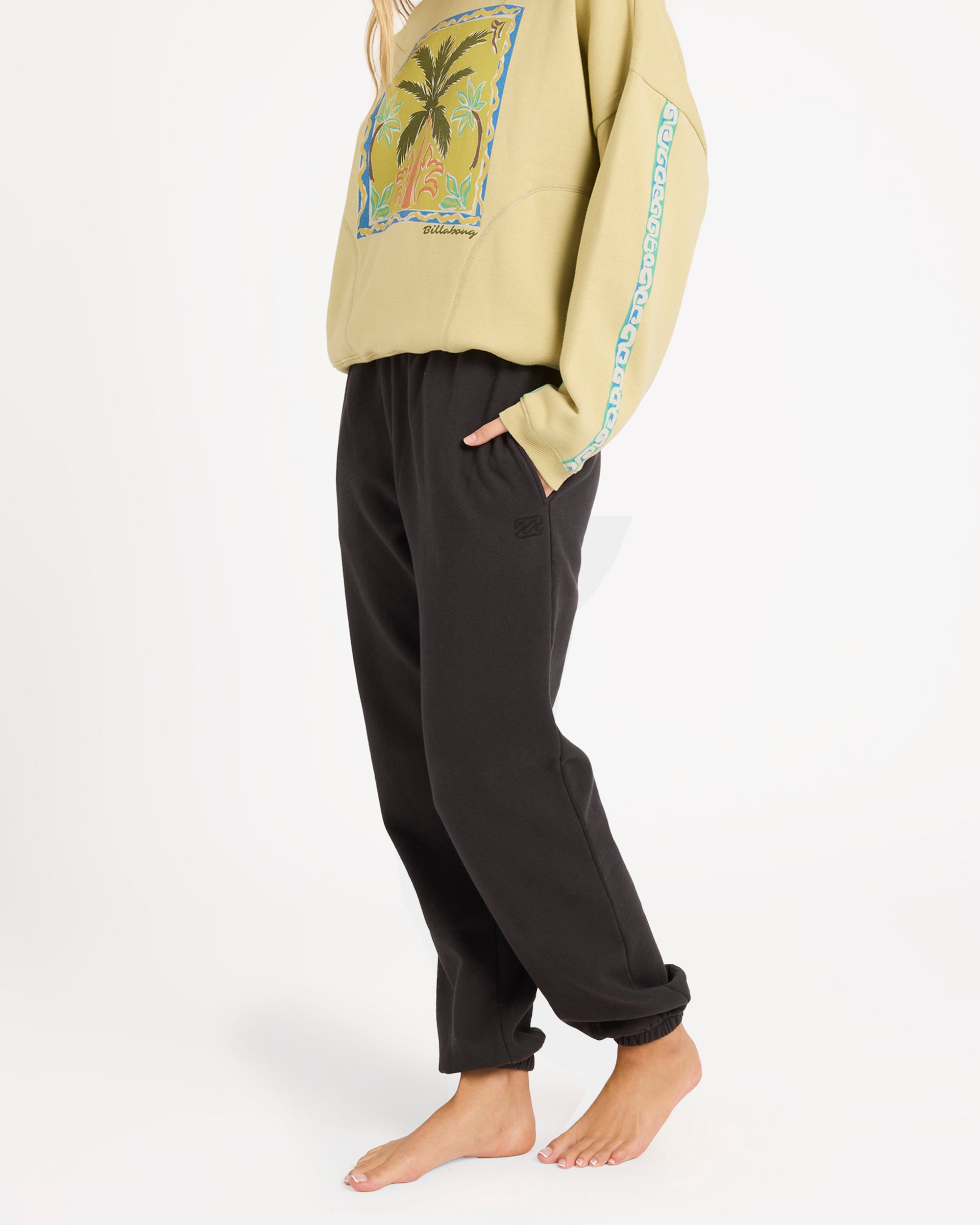 Womens Wave Essentials Track Pants