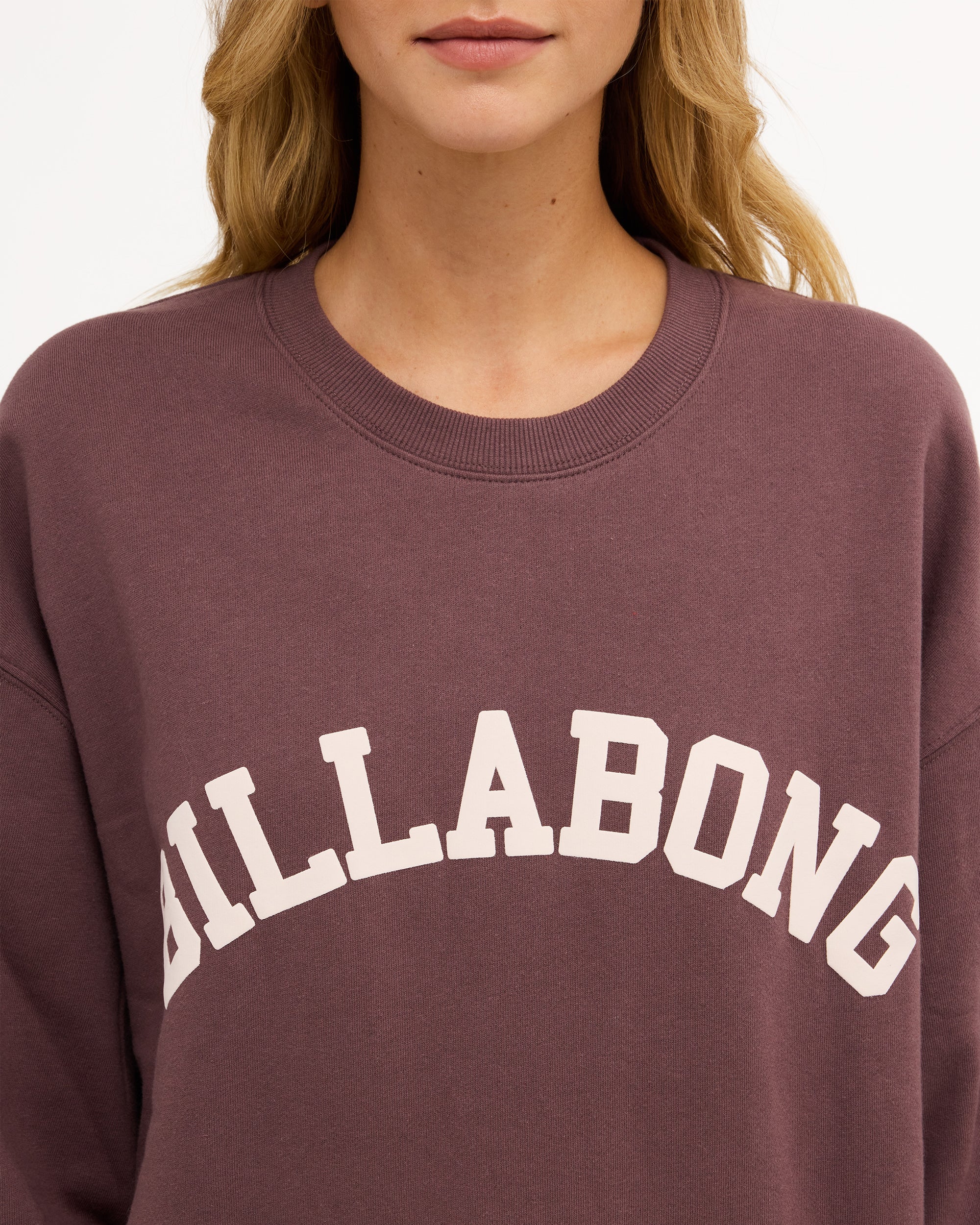 Womens Revival Kendall Crew