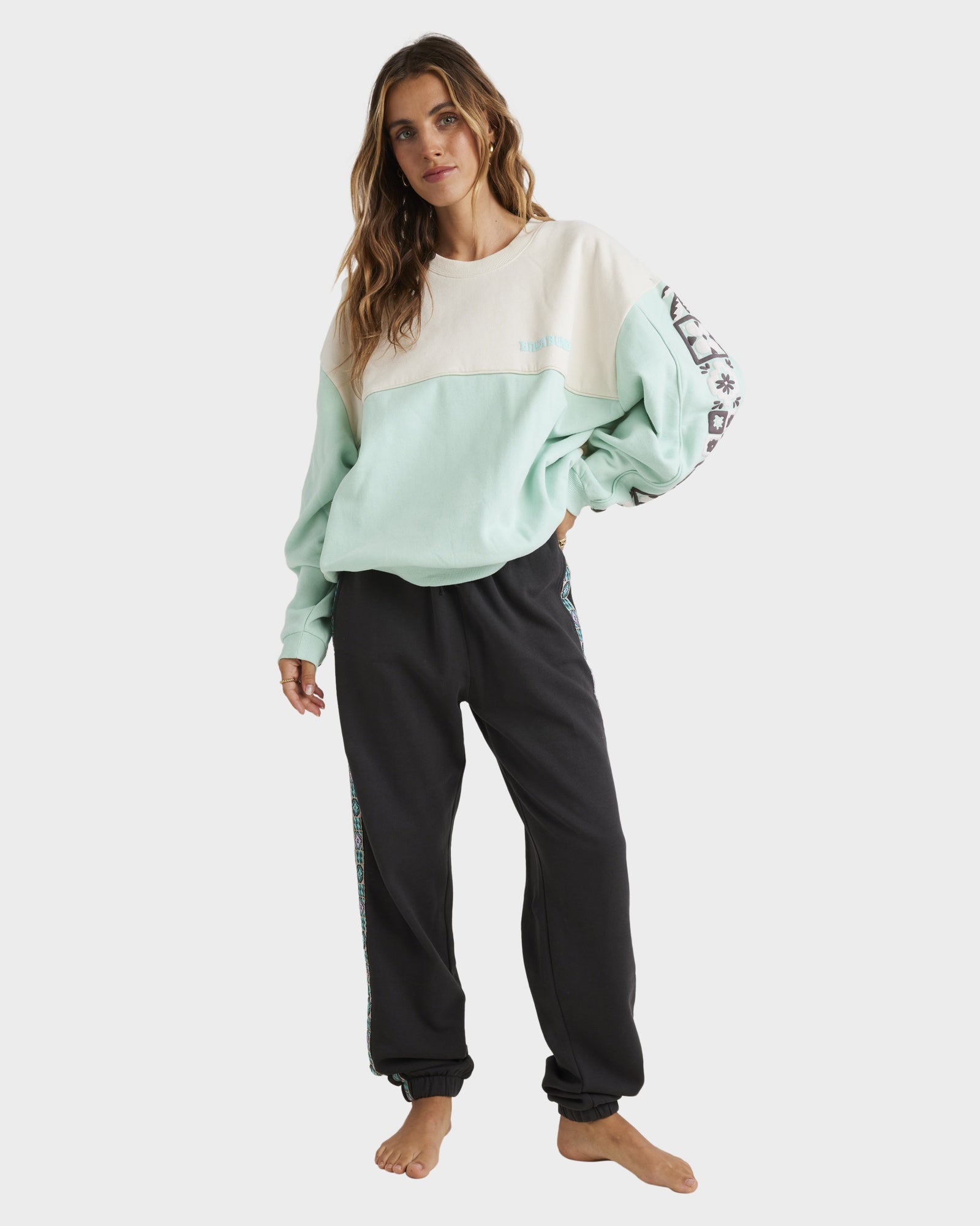 Womens Cool Days Kendall Crew Neck