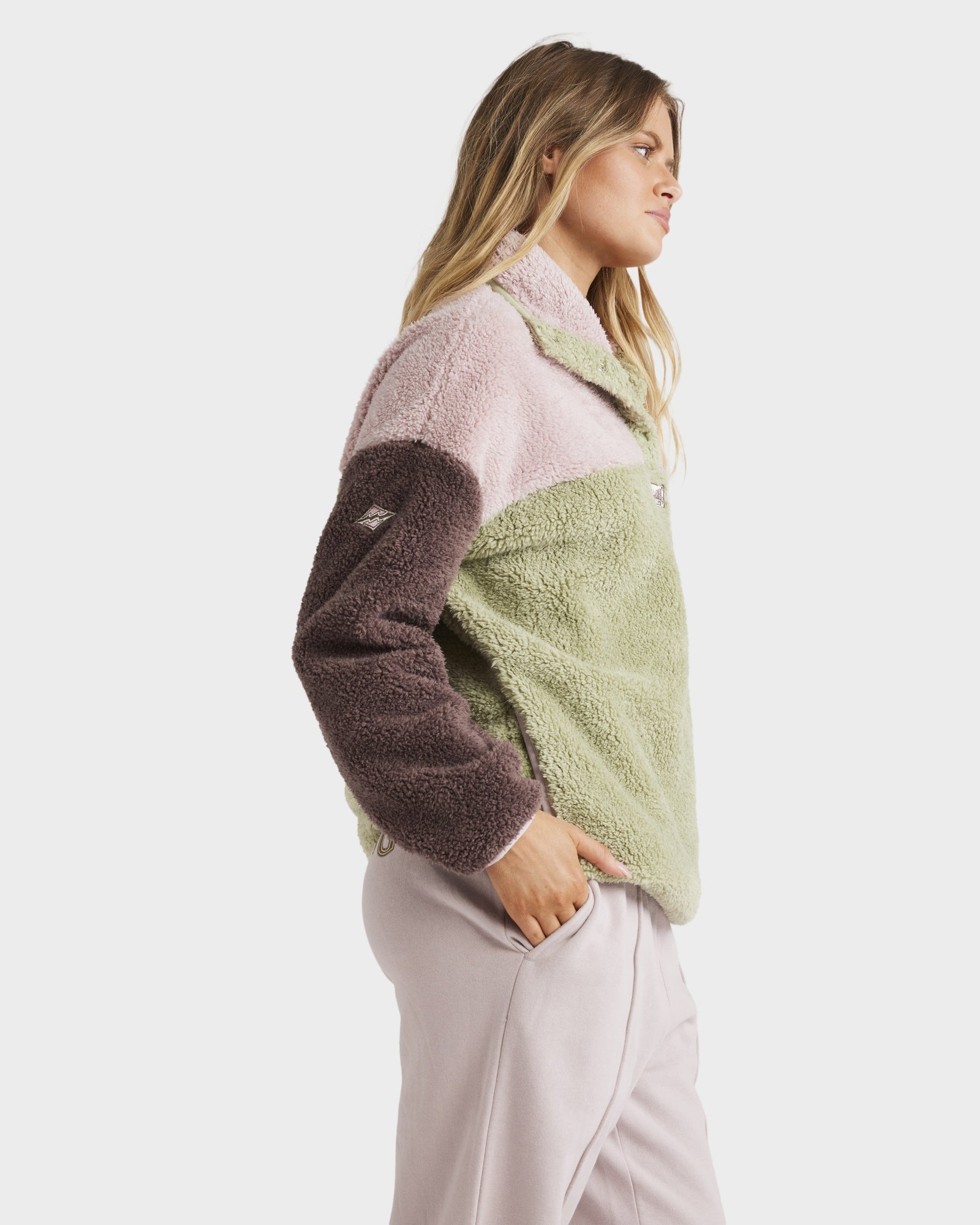 Womens The Original Vibes Snap Up Fleece Pullover