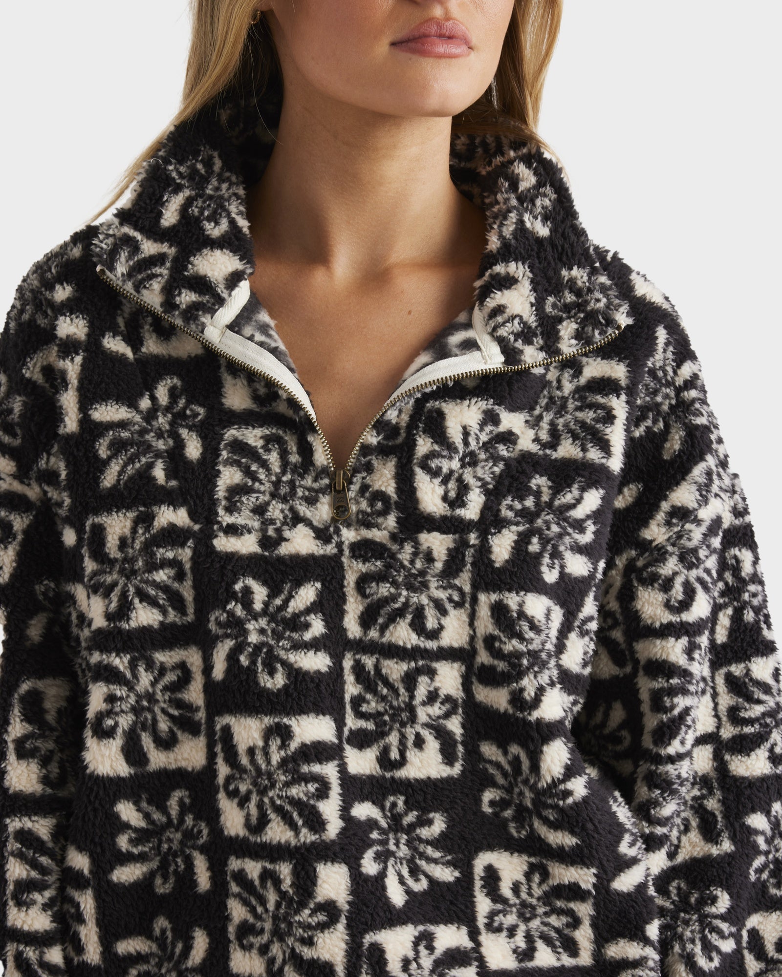 Womens Ur A Legend Half Zip Fleece Pullover