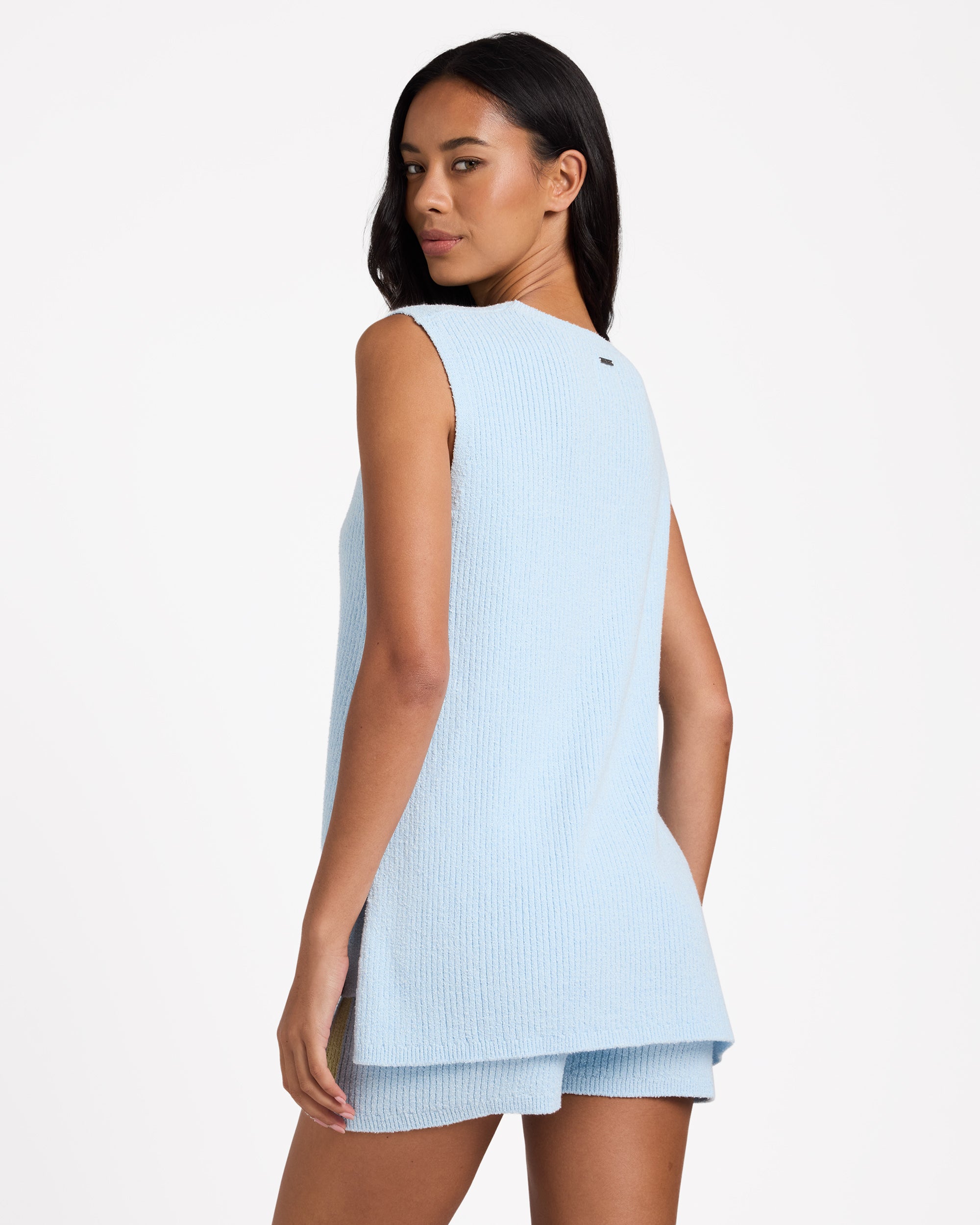 ubjkt00362_billabong_clb_bck1