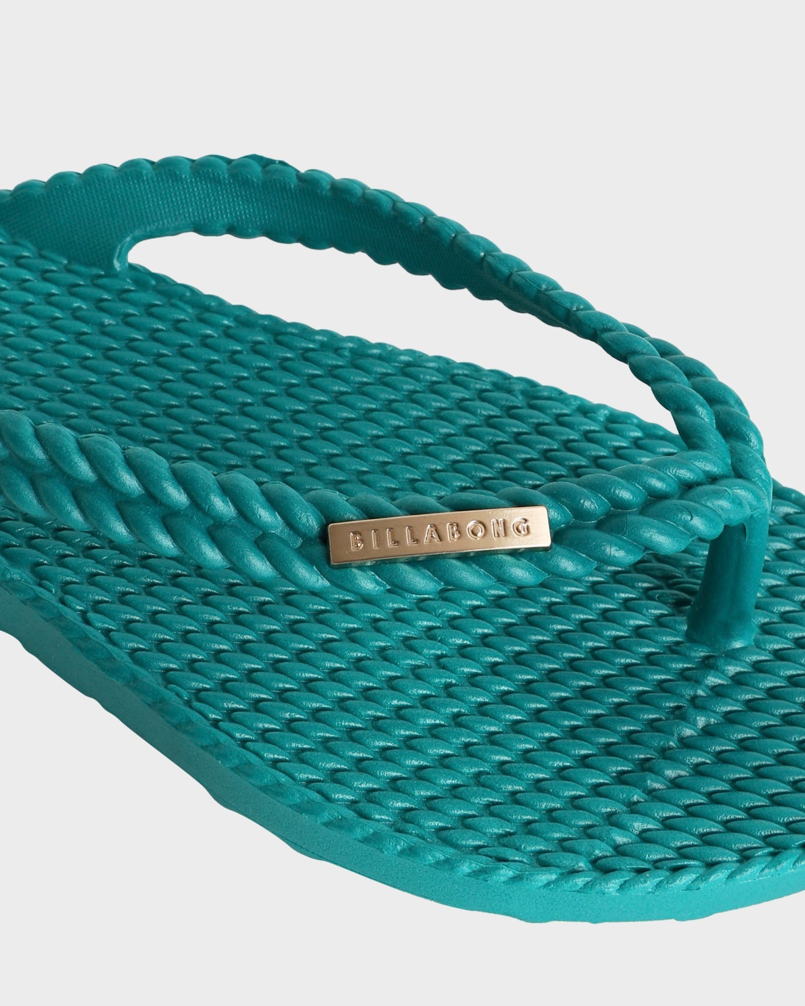 Womens Kick Back Solid Thongs