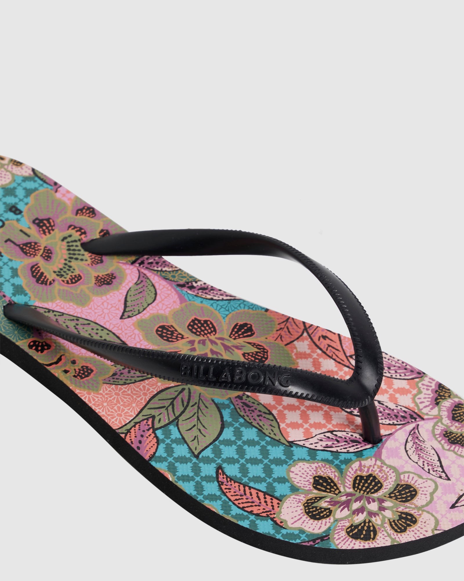 Womens Visions Of Paradise Thongs