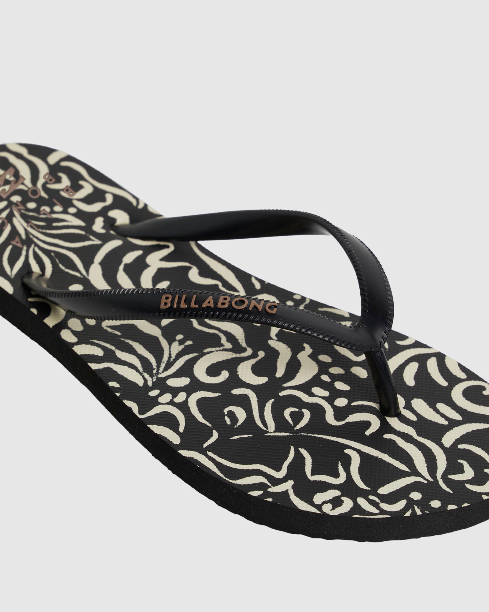 Womens La Isla Thongs