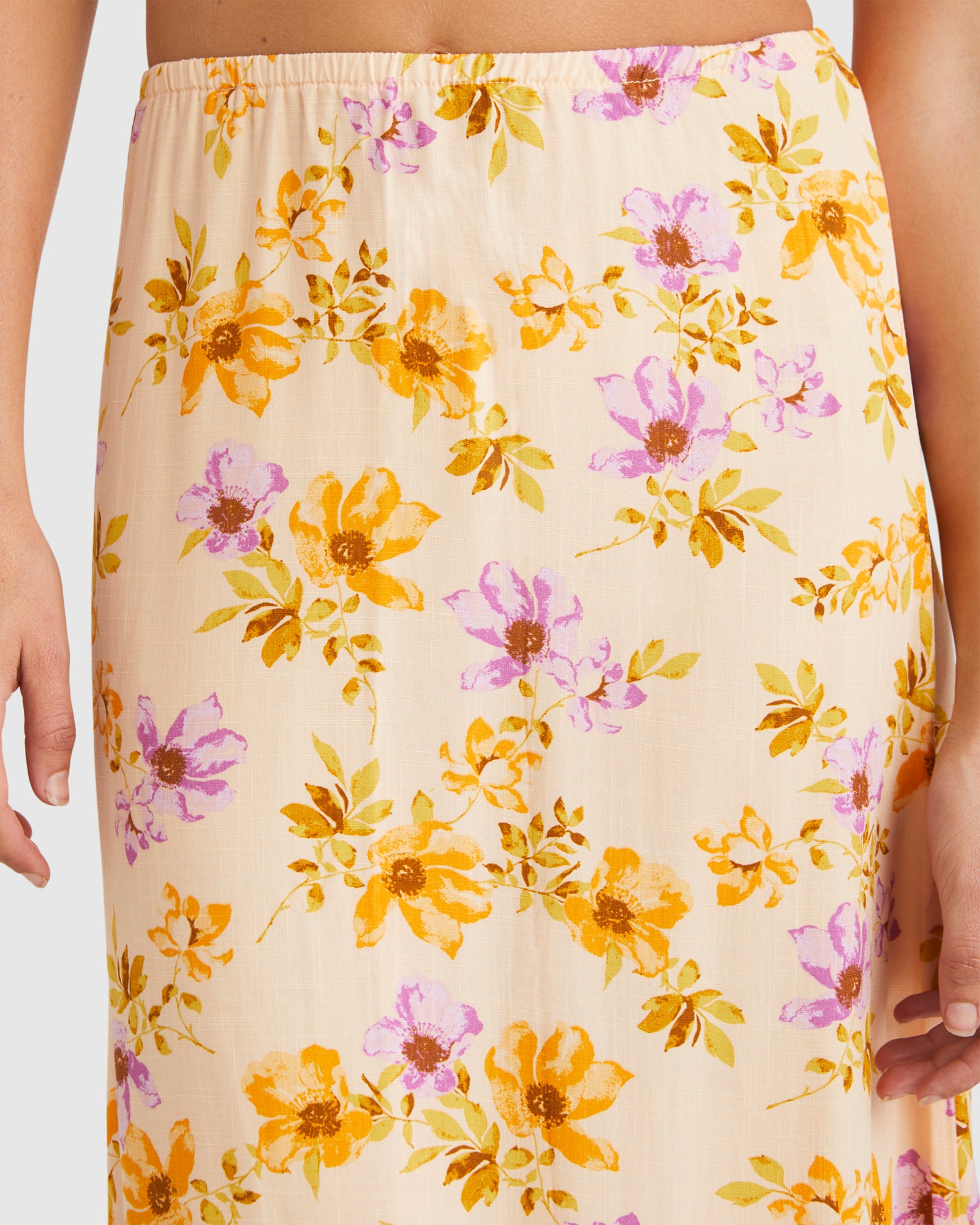 Womens Wilful Dreams Midi Moments Skirt