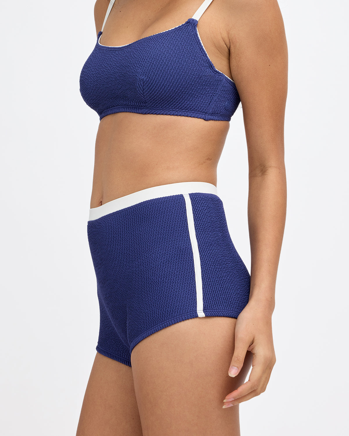 ubjx400809_billabong_nyc_sd4