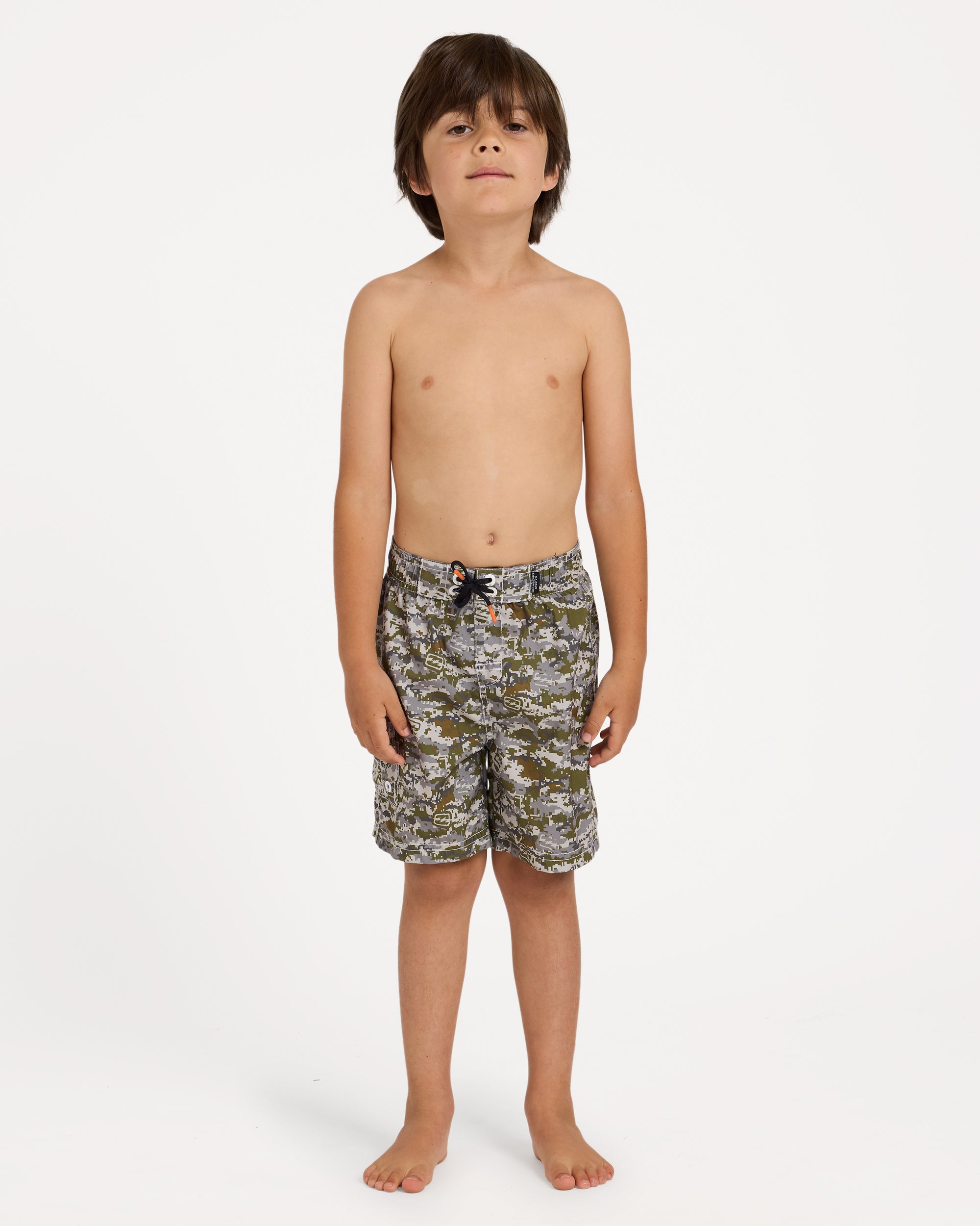 ubtbs00136_billabong_cam_frt1